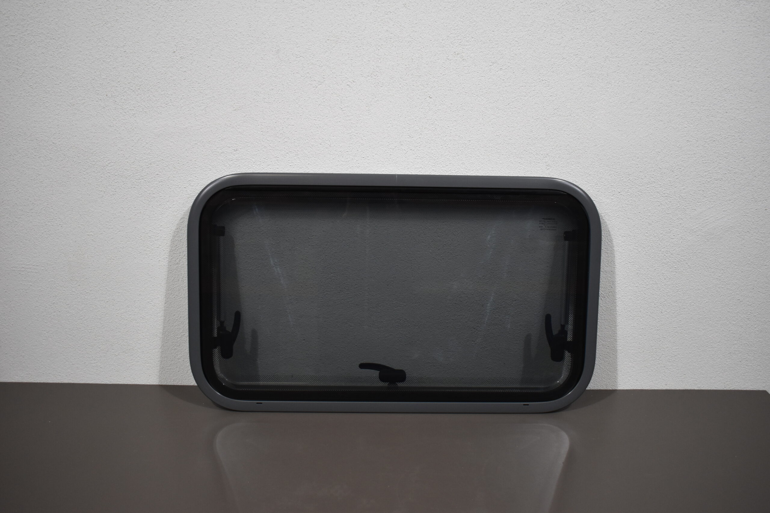 Dometic S7 P Ausstellfenster 700x400mm; grau