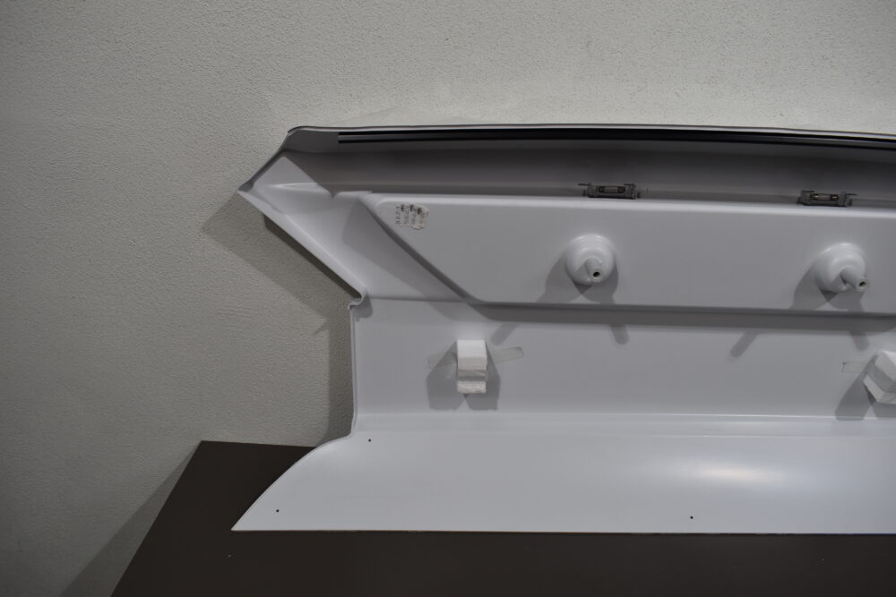 Kennzeichenträger hinten; Van Ti 650 MEG – Bild 8