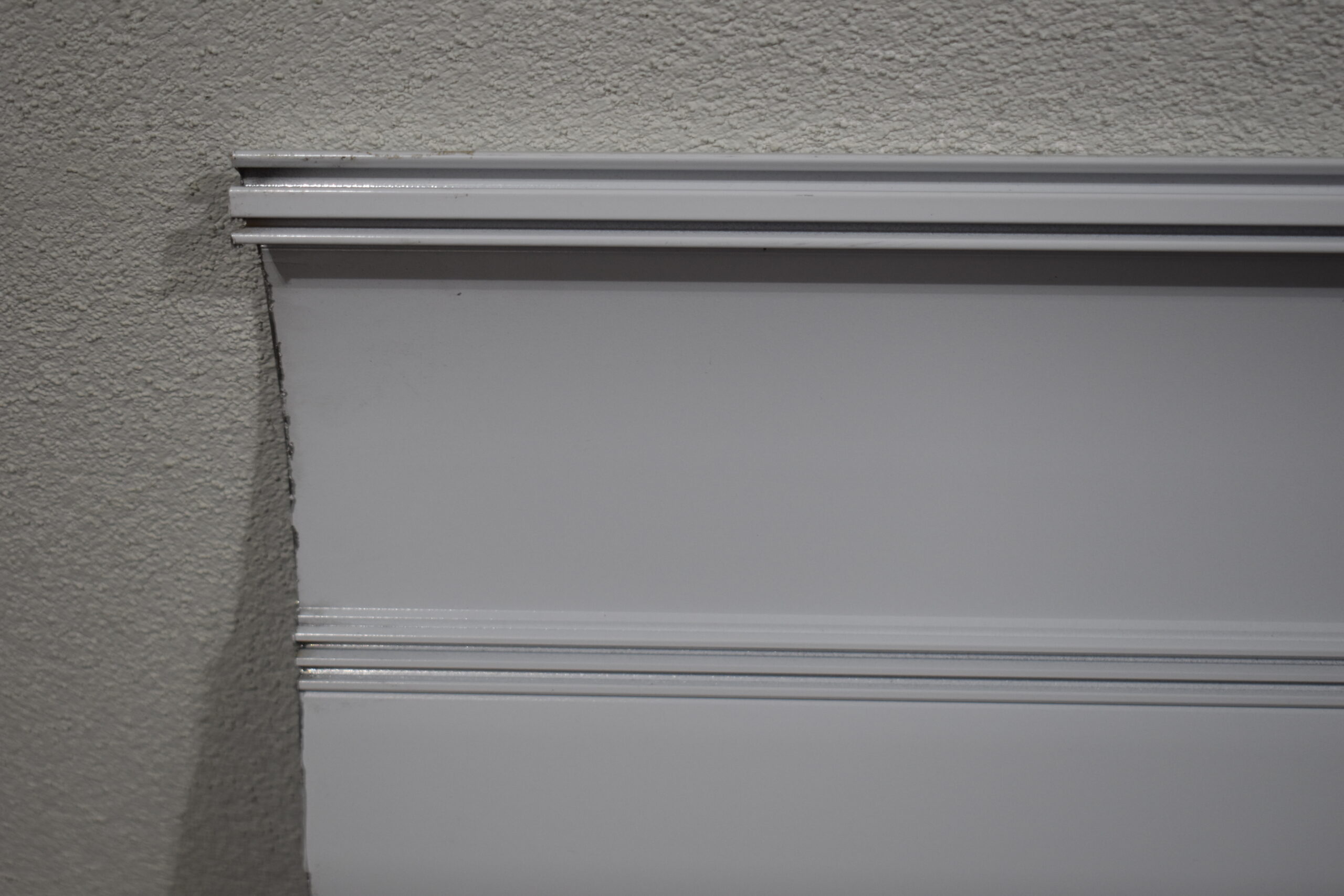 Seitenschürze Blech; 1165x265mm; weiß – Bild 5