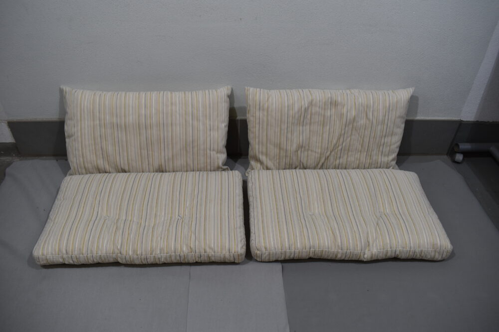 Polstersatz  / Kissensatz; beige gestreift – Bild 2