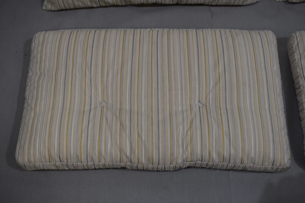 Polstersatz  / Kissensatz; beige gestreift – Bild 4