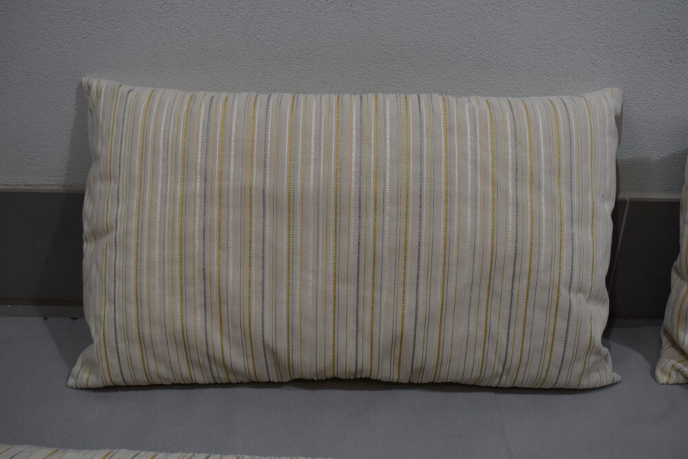 Polstersatz  / Kissensatz; beige gestreift – Bild 6
