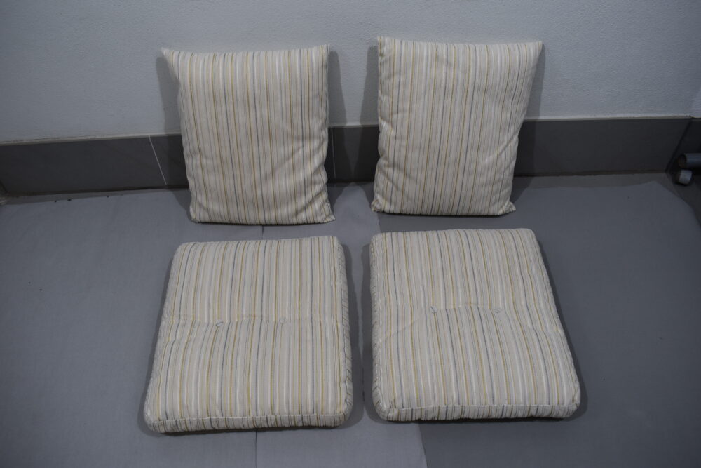 Polstersatz  / Kissensatz; beige gestreift – Bild 14