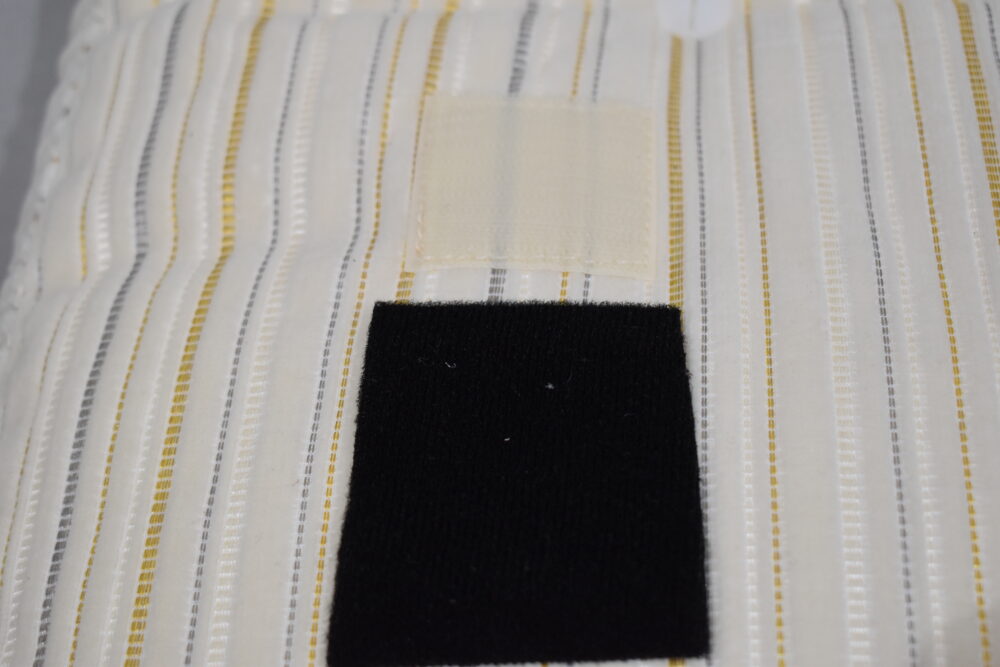 Polstersatz  / Kissensatz; beige gestreift – Bild 17