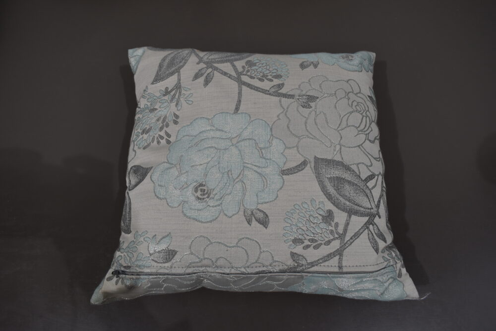 Kissen / Zierkissen-Set; grau/blau; 380x380mm Blumenmuster – Bild 4