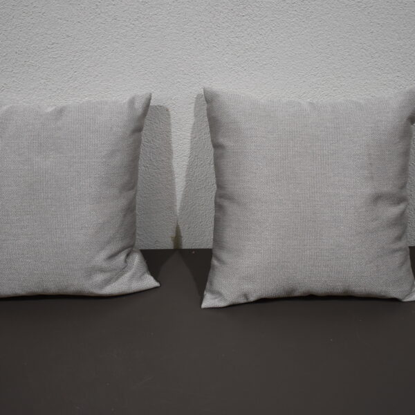 Alternative view of Kissen / Zierkissen-Set; silber/grau; 280x280mm