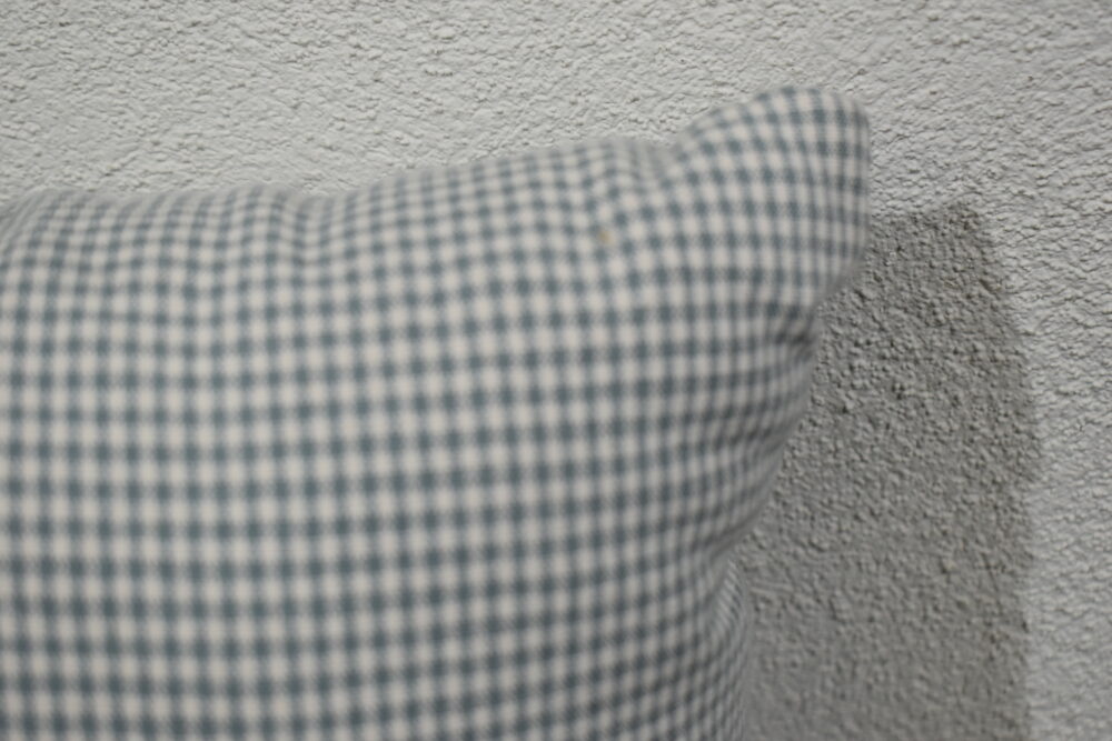 Kissen / Zierkissen; weiß-grün kariert; 280x280mm – Bild 3