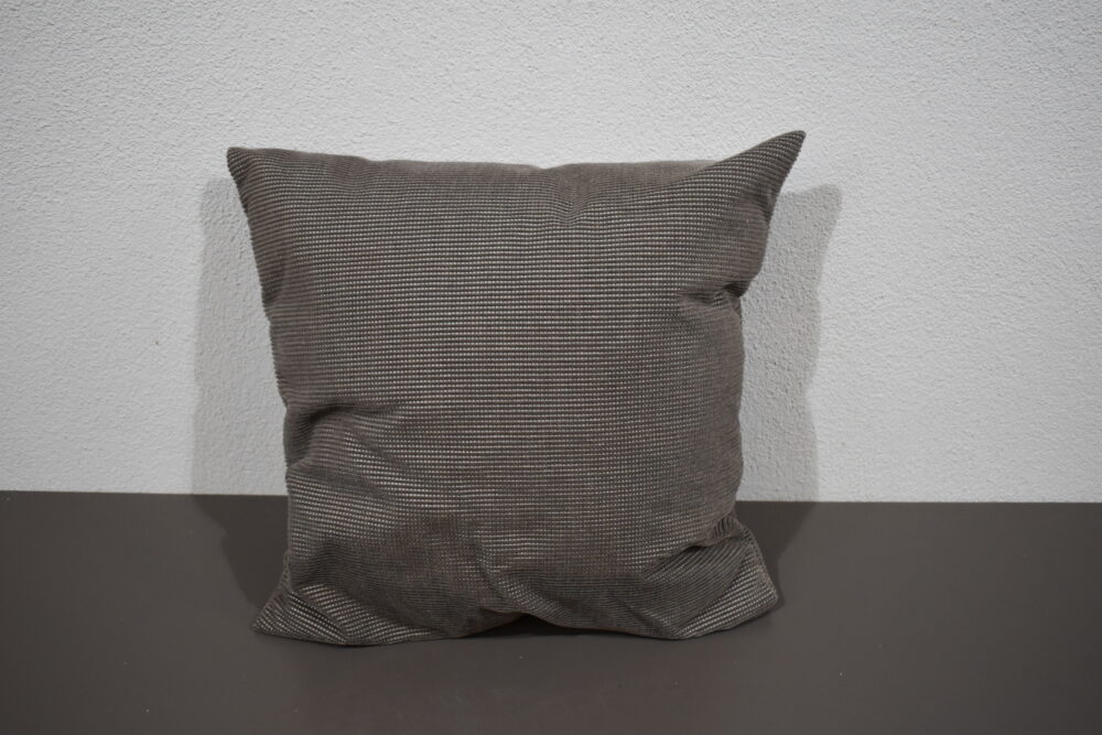 Kissen / Zierkissen; braun; 380x380mm – Bild 2