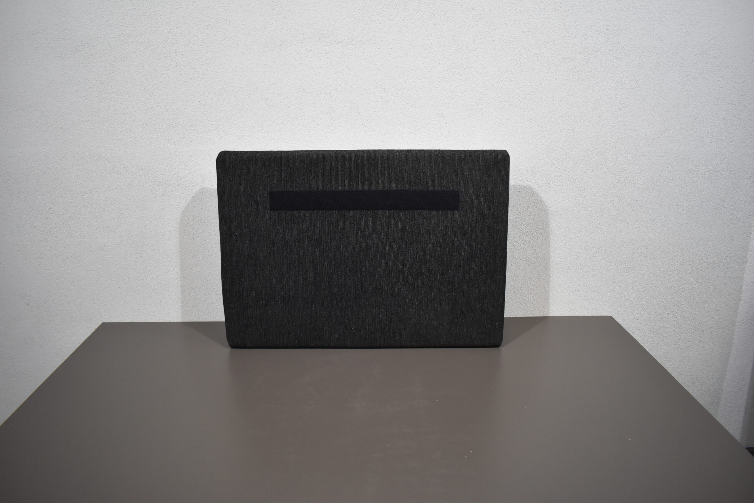 Niesmann und Bischoff Polster / Rückenpolster-Keil; schwarz; 500x100x700mm