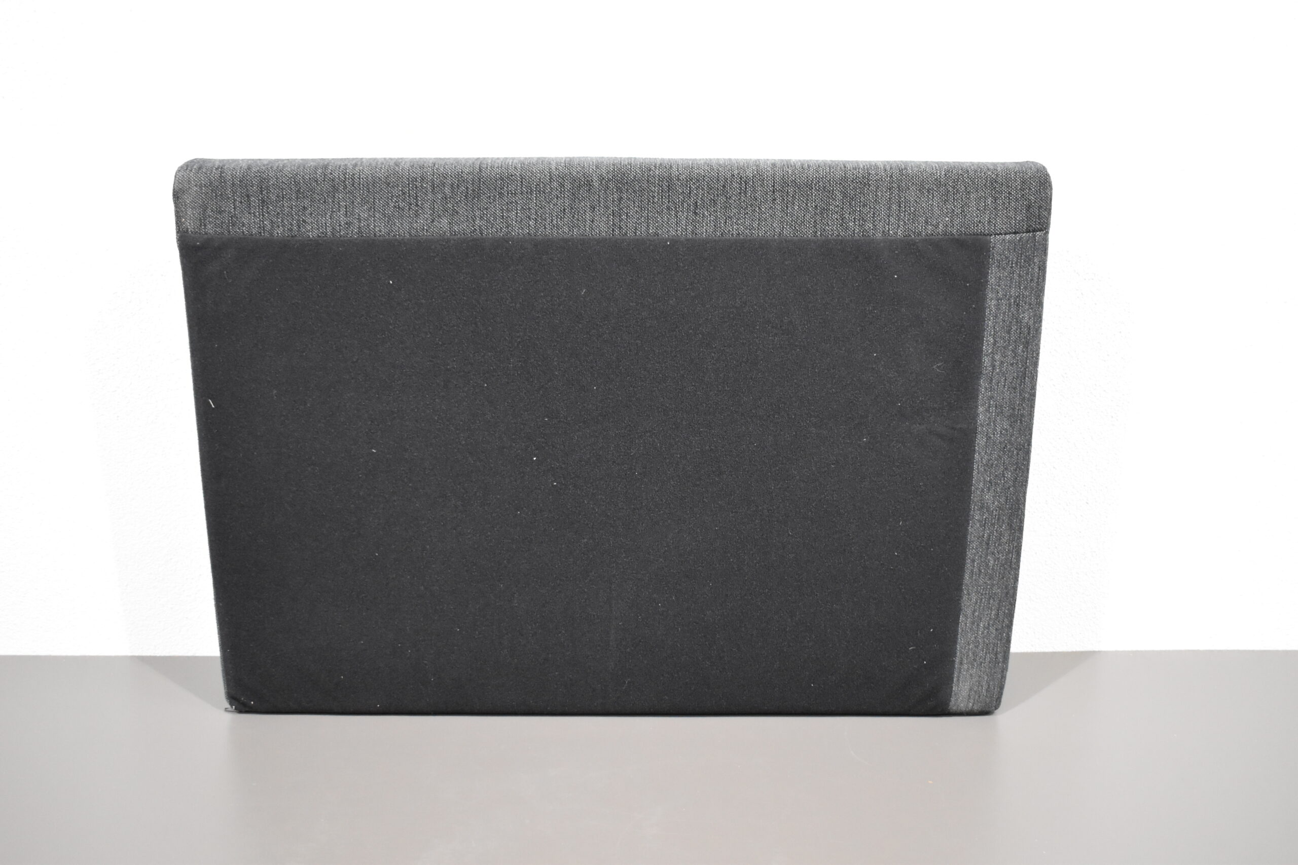 Niesmann und Bischoff Polster / Rückenpolster-Keil; schwarz; 500x100x700mm – Bild 3