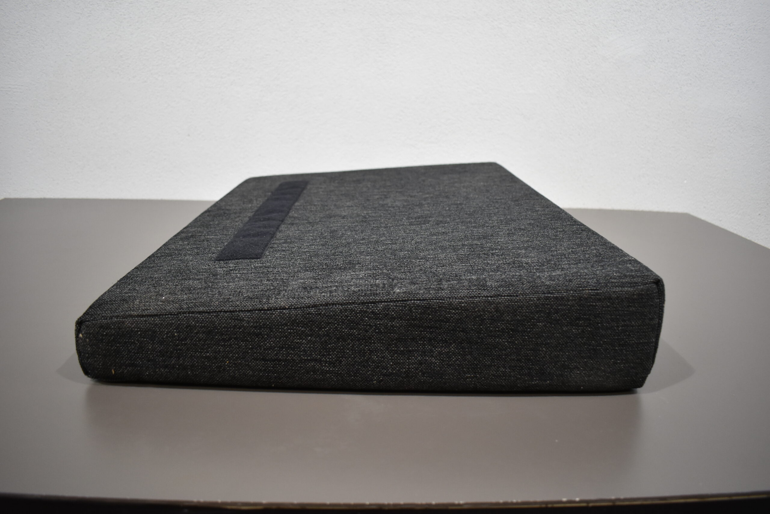 Niesmann und Bischoff Polster / Rückenpolster-Keil; schwarz; 500x100x700mm – Bild 5