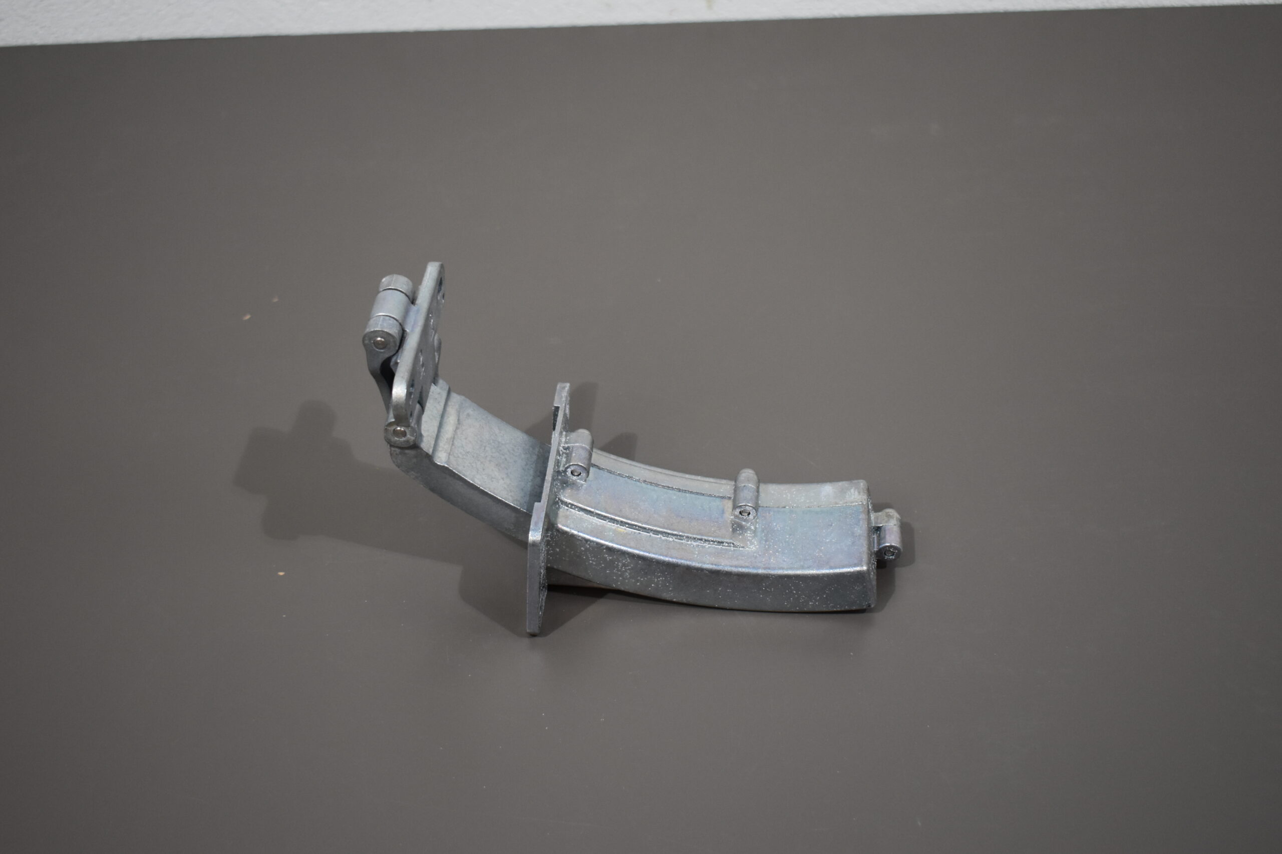 Dethleffs Ersatzscharnier für Hartal Türen; rechts – Bild 7