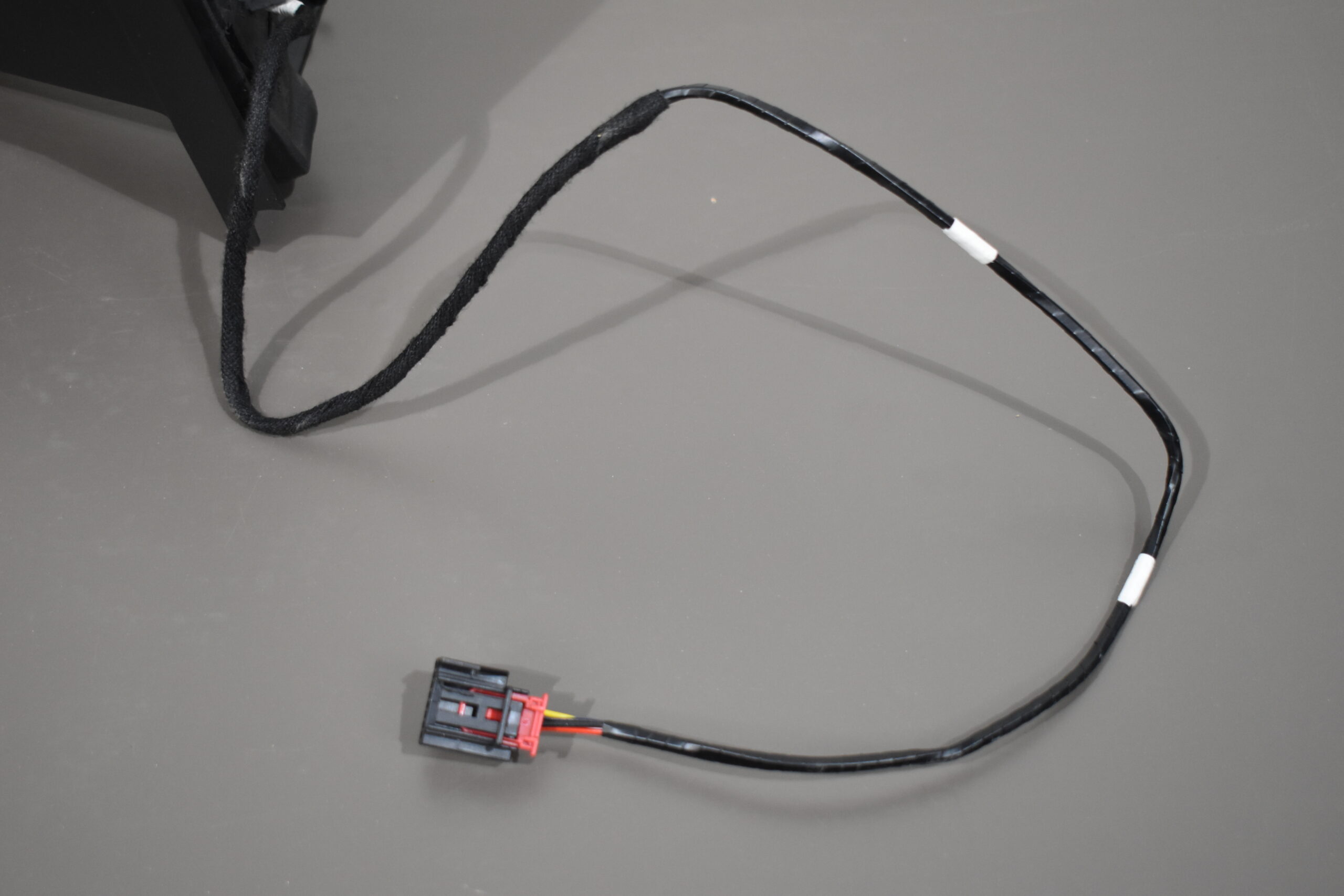 Spiegelarm VW Crafter; schwarz – Bild 11