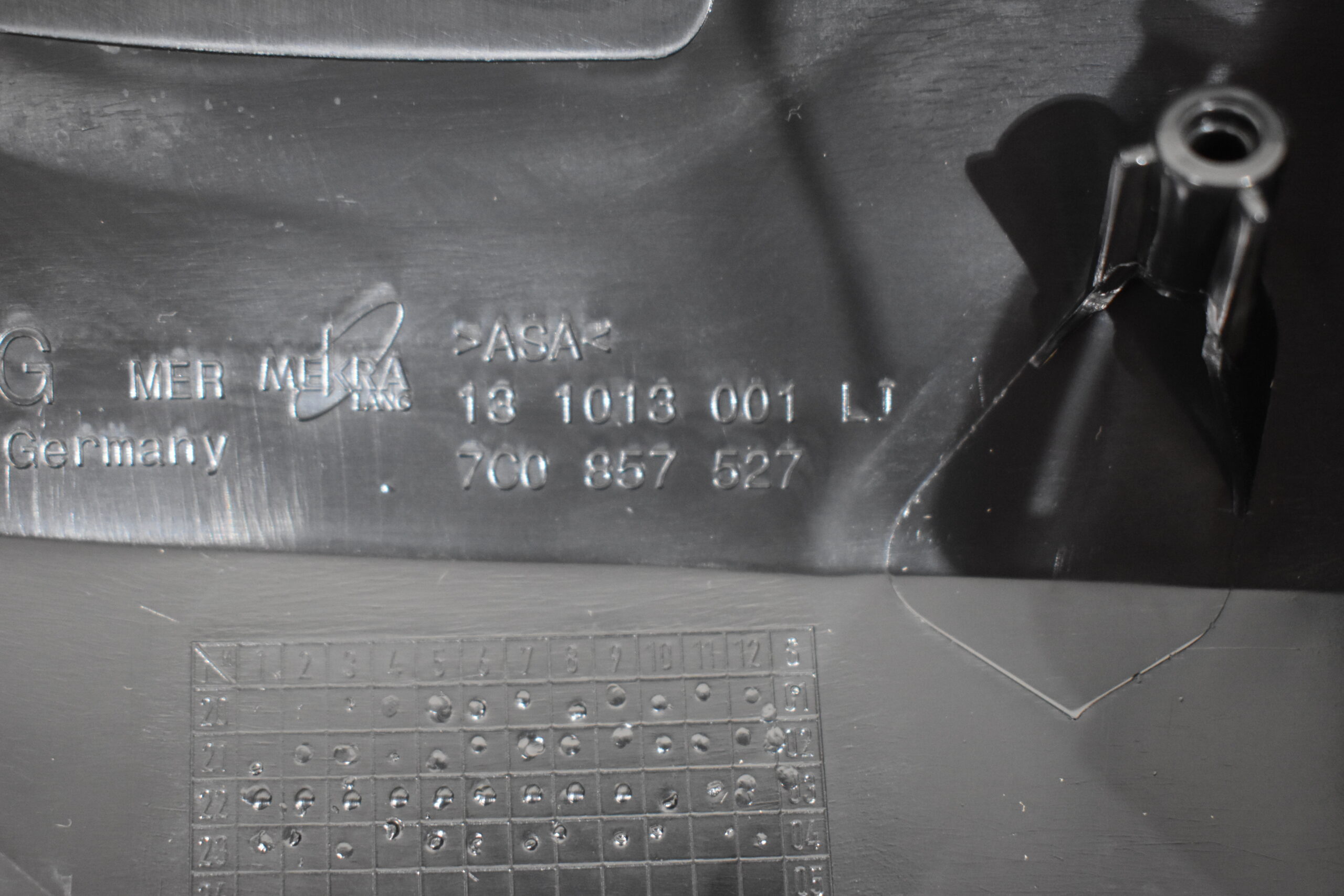 Mekra Abdeckkappe / Spiegelkappe VW Crafter; rechts – Bild 9