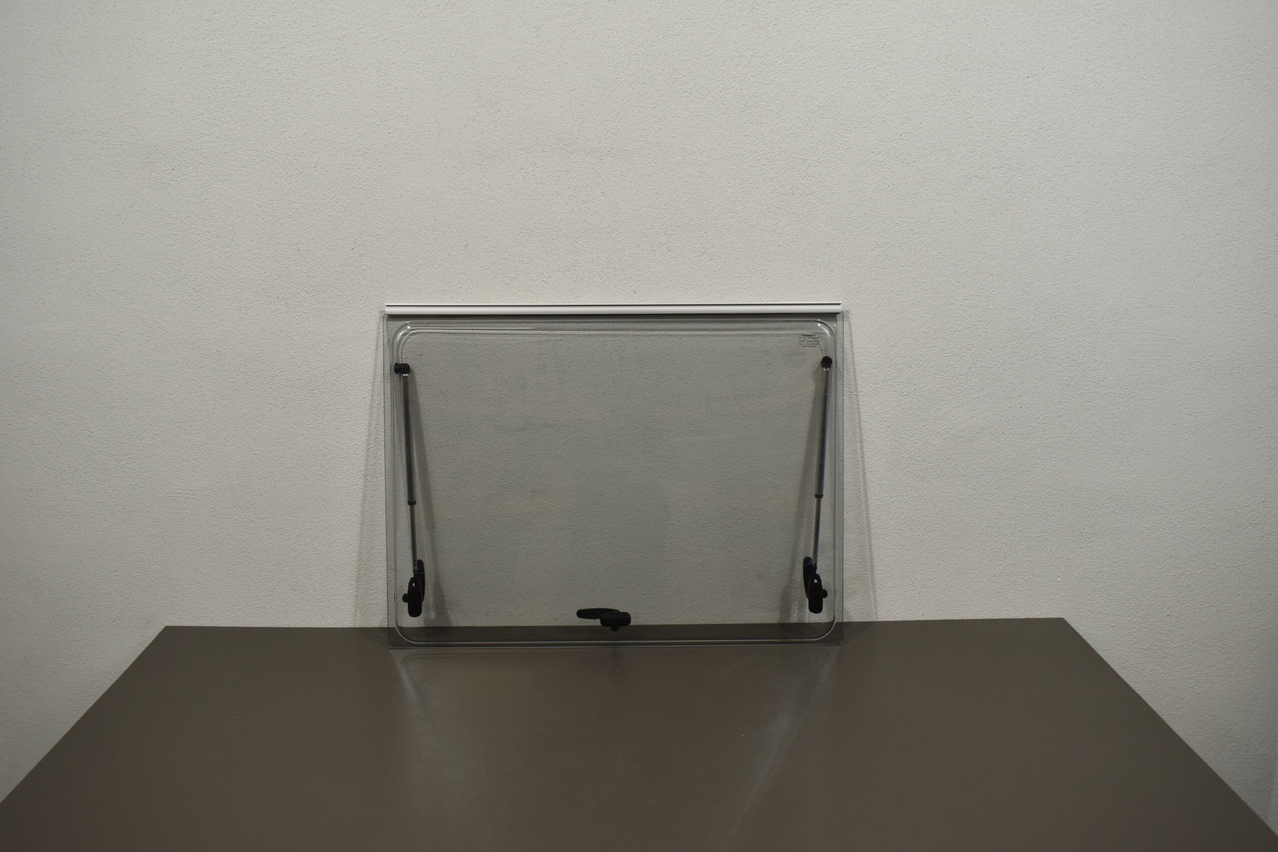 Dometic Ausstellscheibe 750x600mm