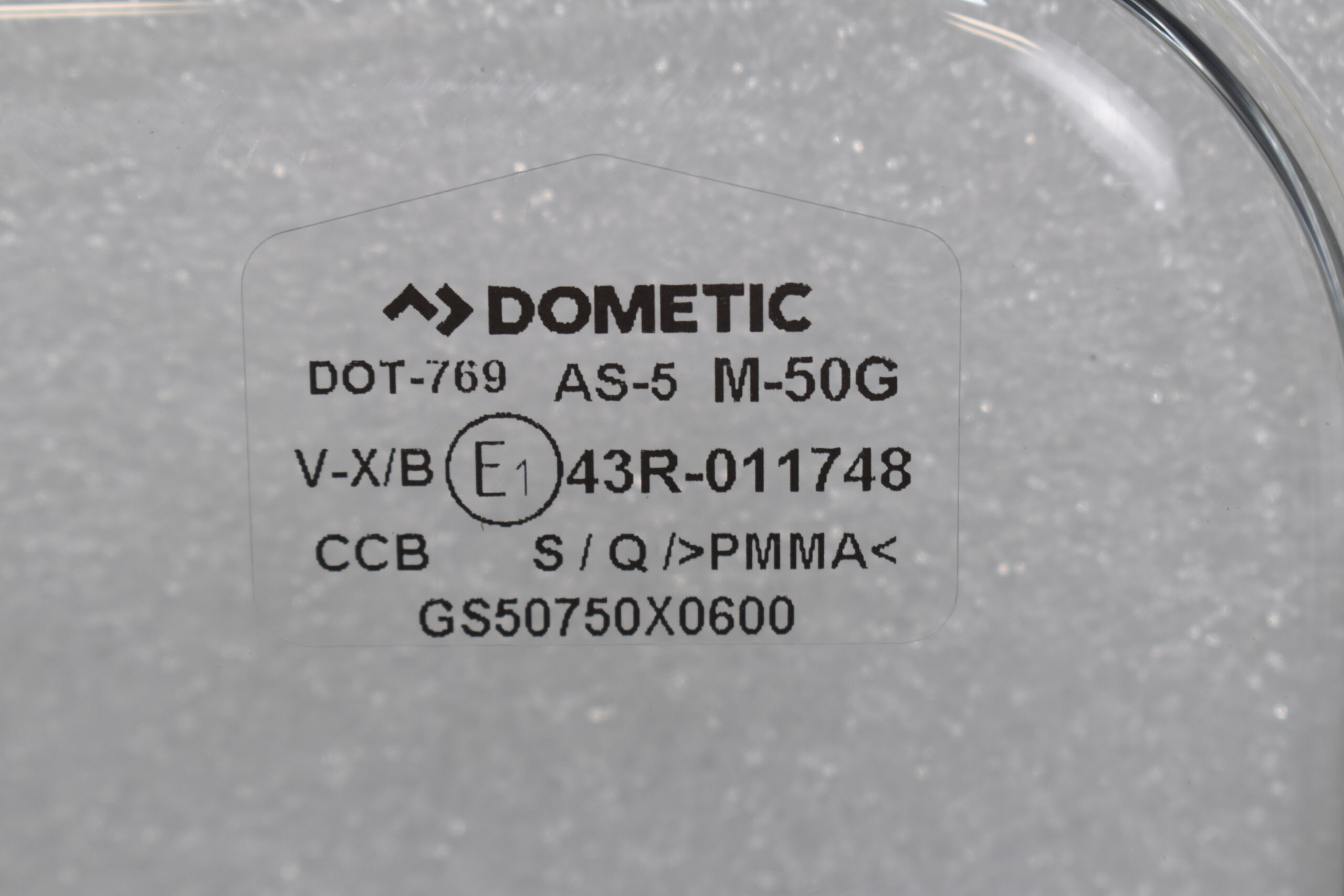 Dometic Ausstellscheibe 750x600mm – Bild 4