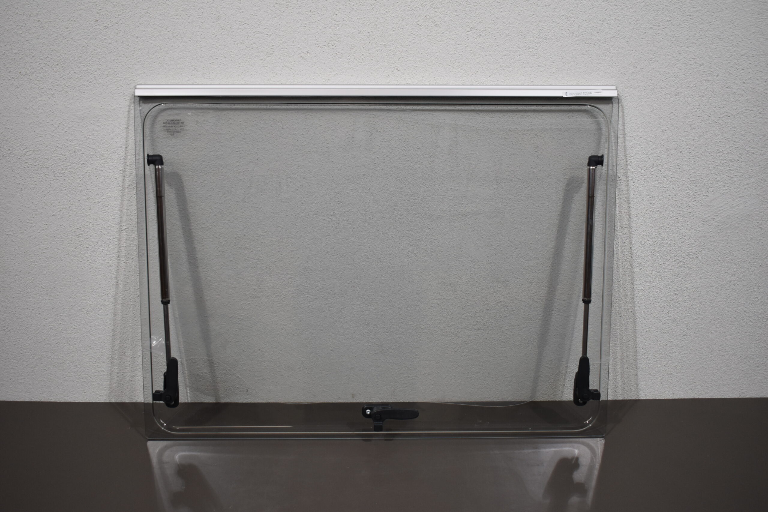 Dometic Ausstellscheibe 750x600mm – Bild 5