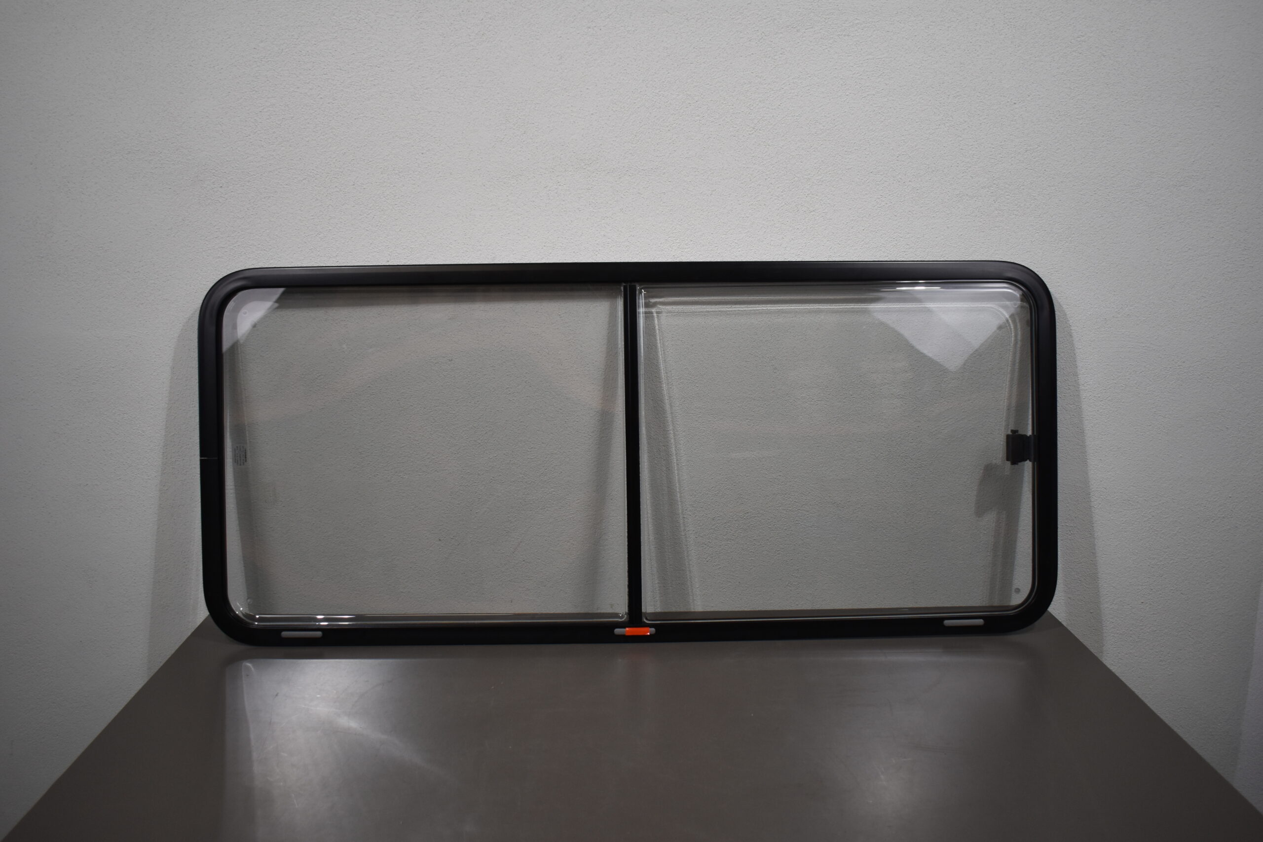 Dometic S7 Schiebefenster 1400x600mm; schwarz