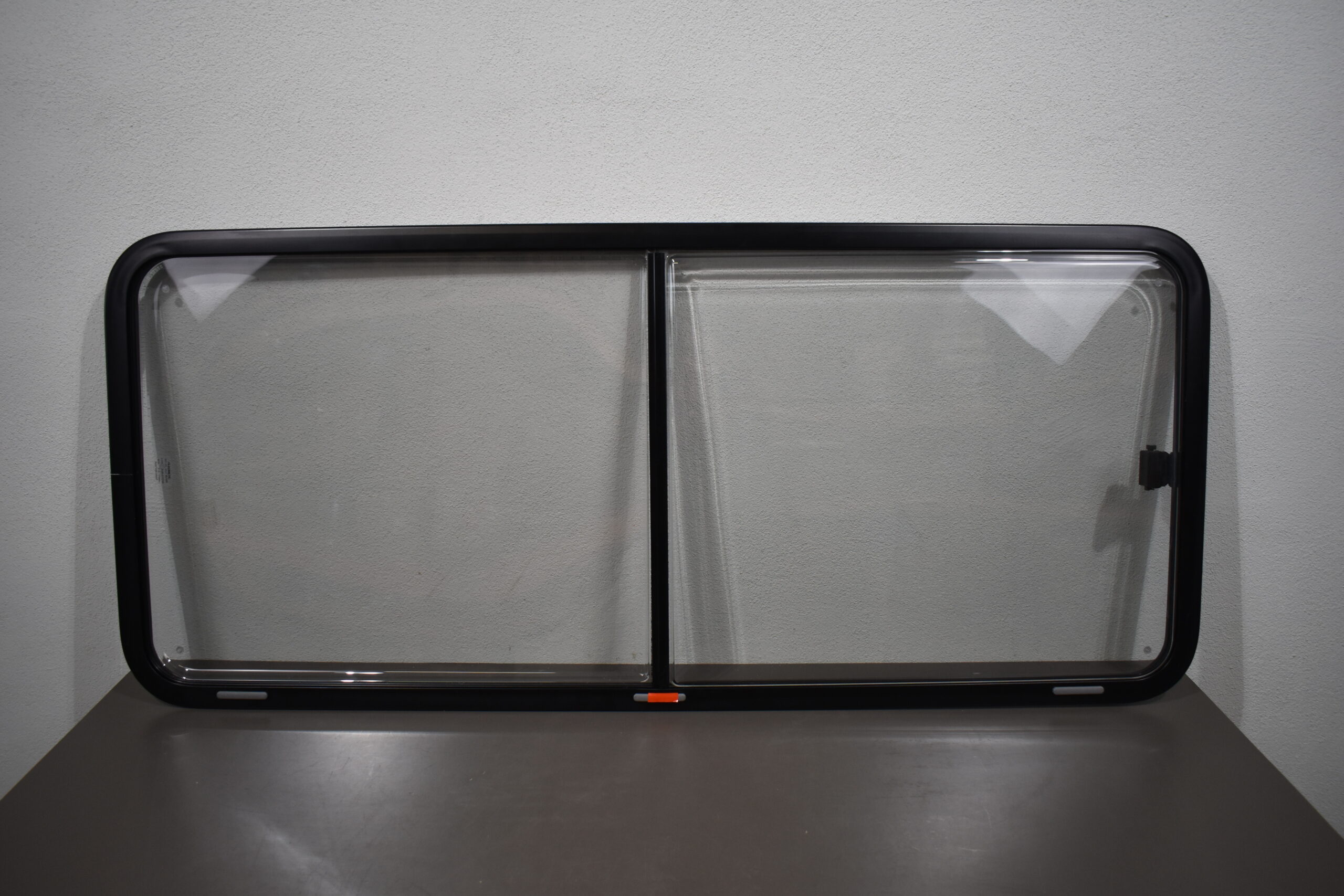 Dometic S7 Schiebefenster 1400x600mm; schwarz – Bild 2