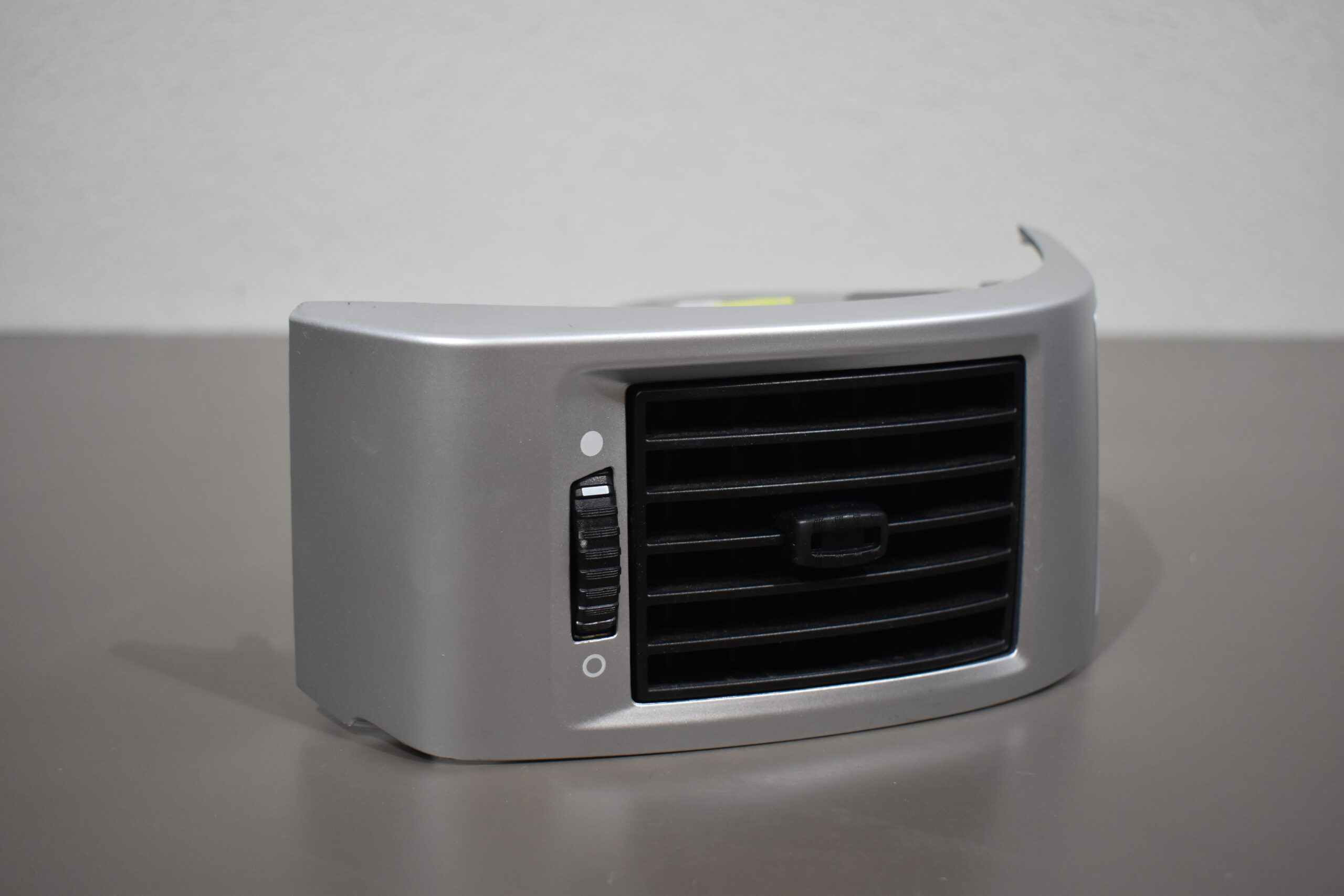 Original Fiat Luftgitter/Luftdüse; rechts; grau 0735656821 – Bild 3