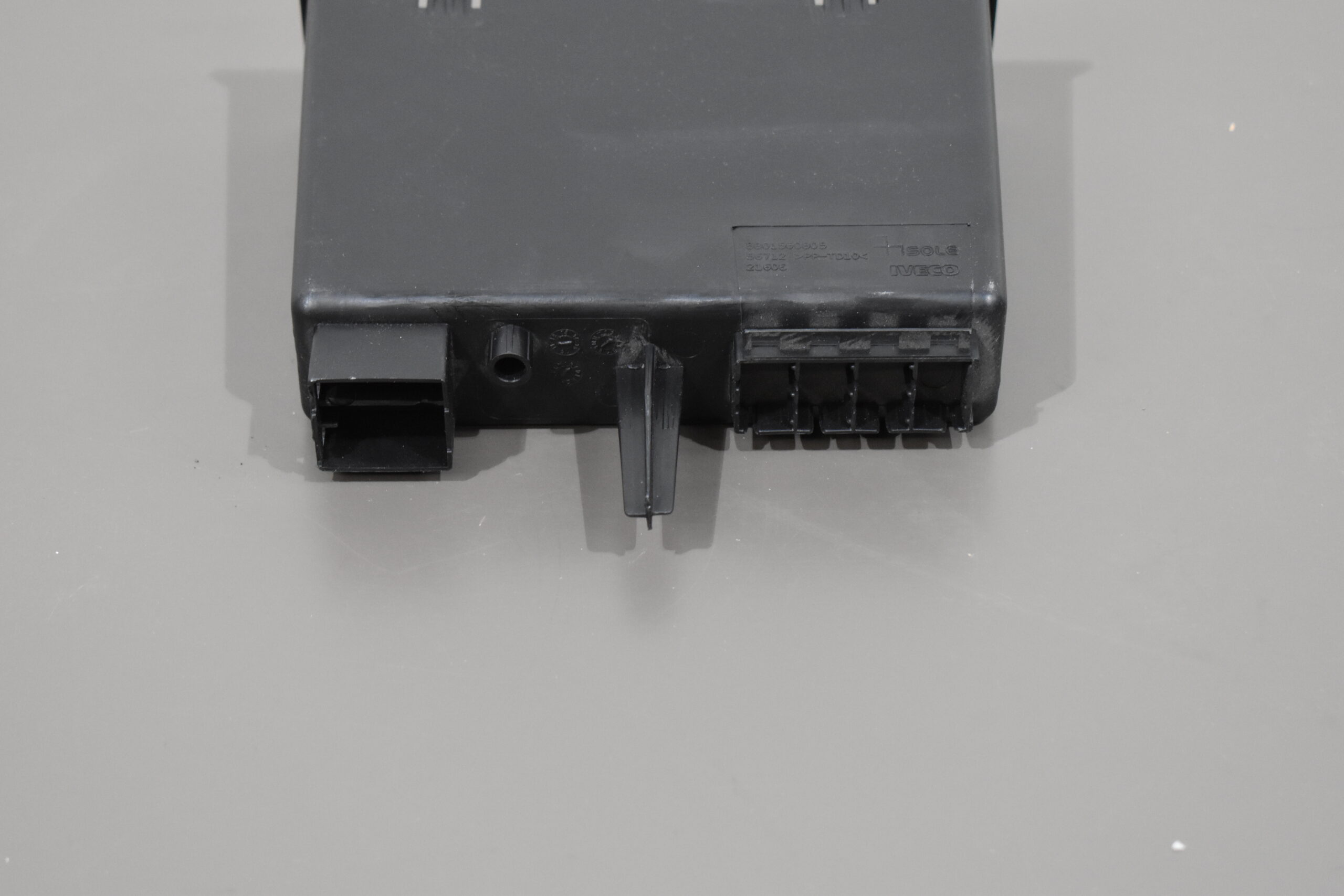 Iveco Daily Armaturenbrett-Zentralfach 5801544540 / 5801560805 – Bild 4