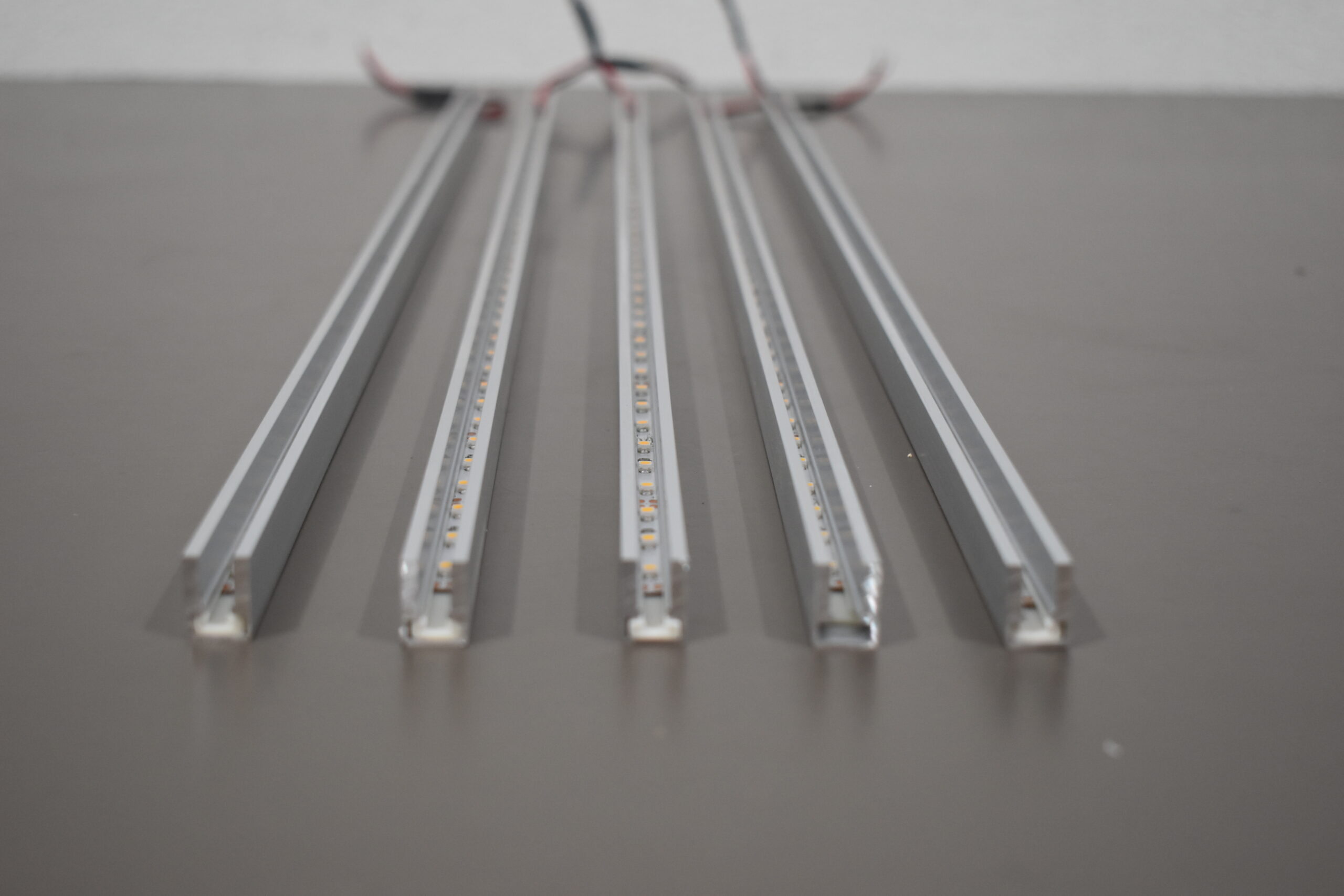 Dometic Light System LED mit U-Profil Alu; 5er-Set – Bild 4