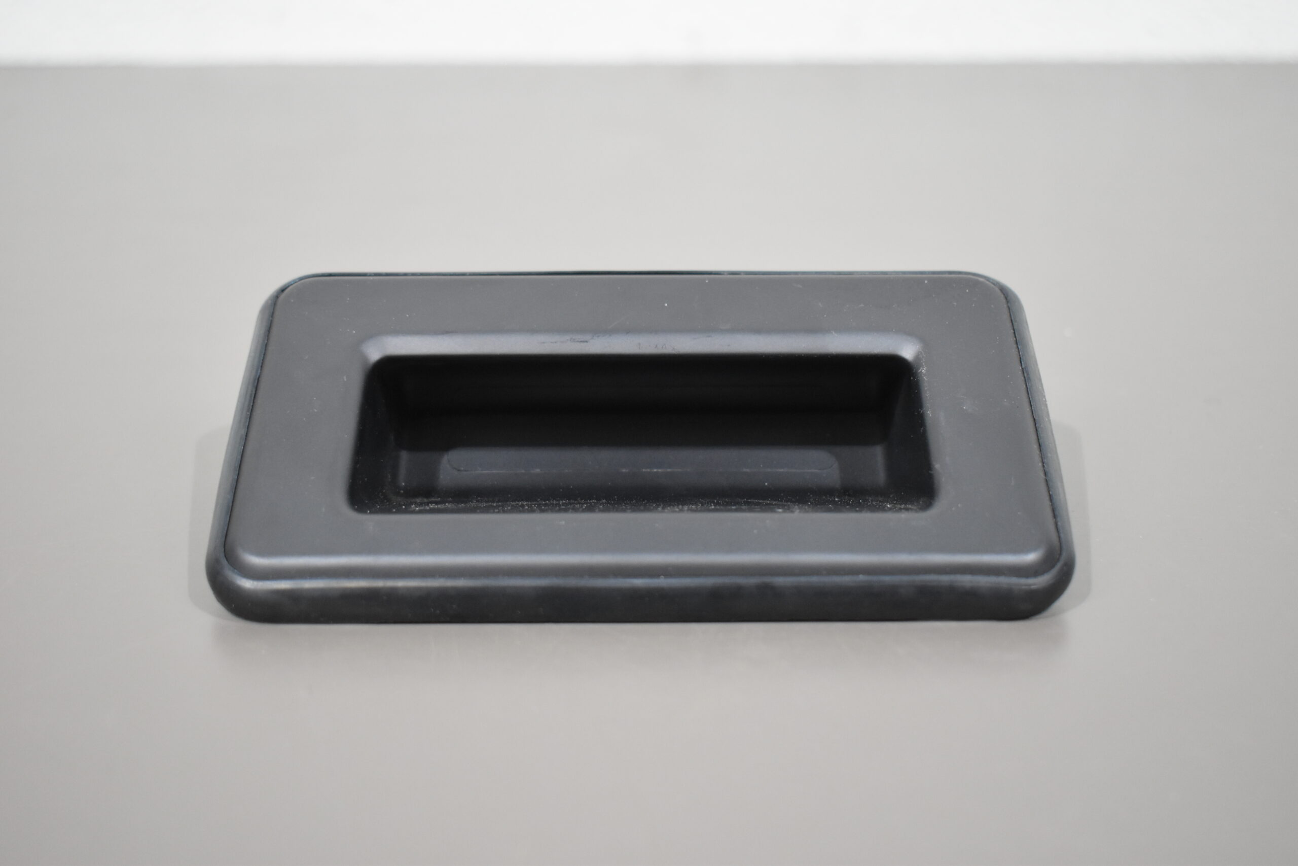 Griffmulde; schwarz 14,7x8,2cm – Bild 3