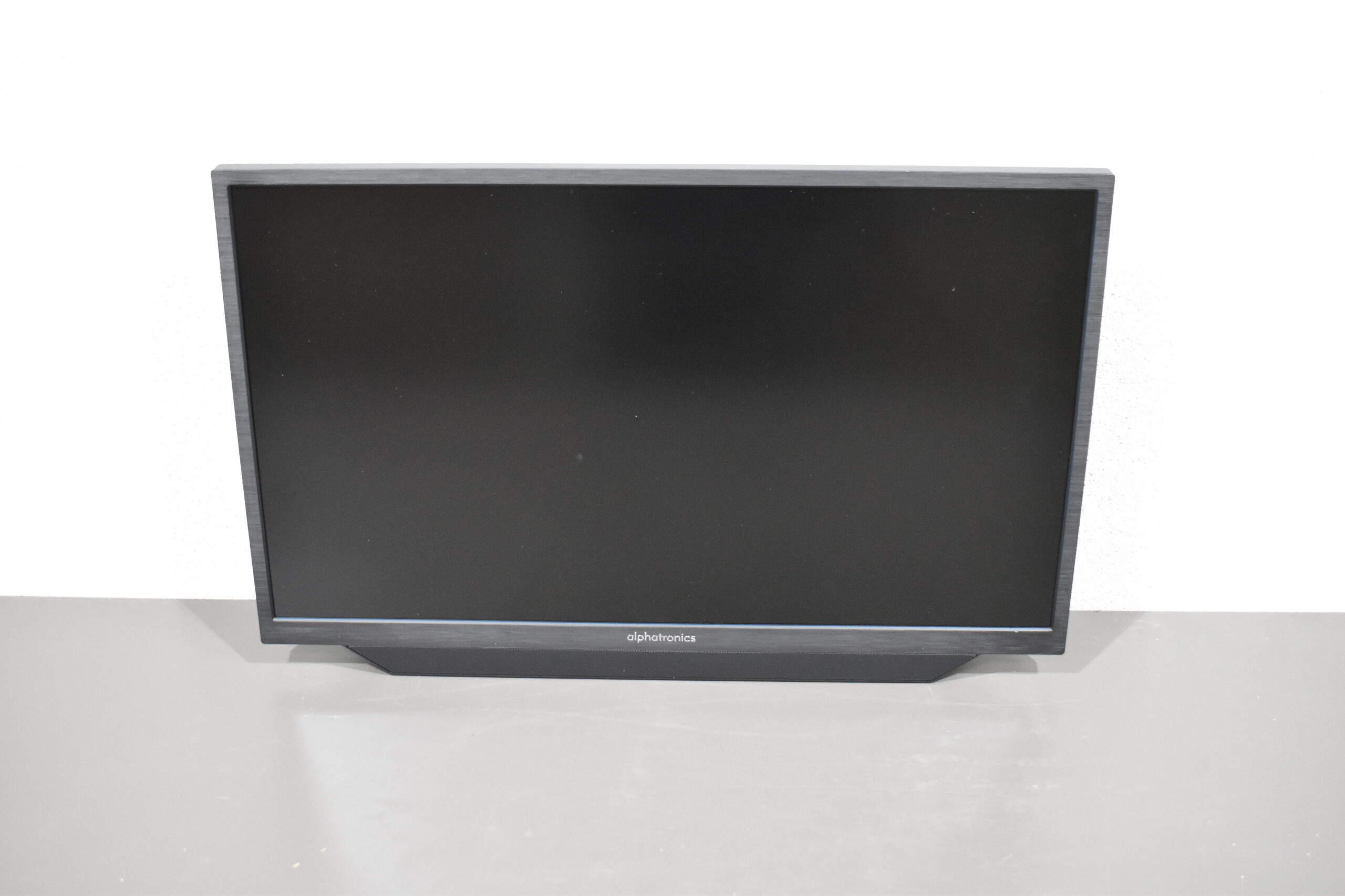 Alphatronics SLA-24 DSBAI+H Smart TV 24" – Bild 2