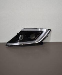 LED Tagfahrlicht-Scheinwerferblende links; schwarz