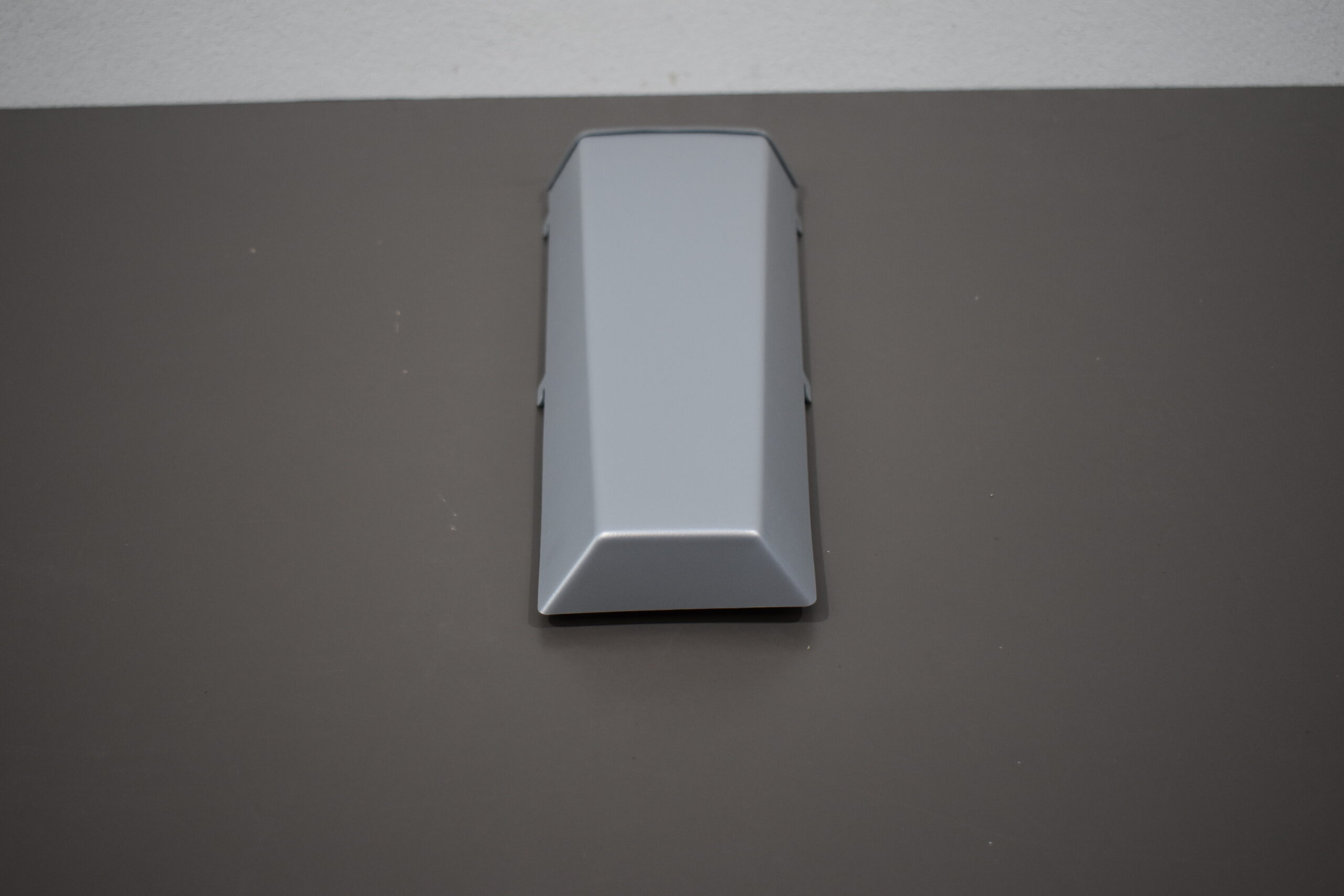 Behälter für Aufbautür; 495x50x175mm; grau – Bild 4