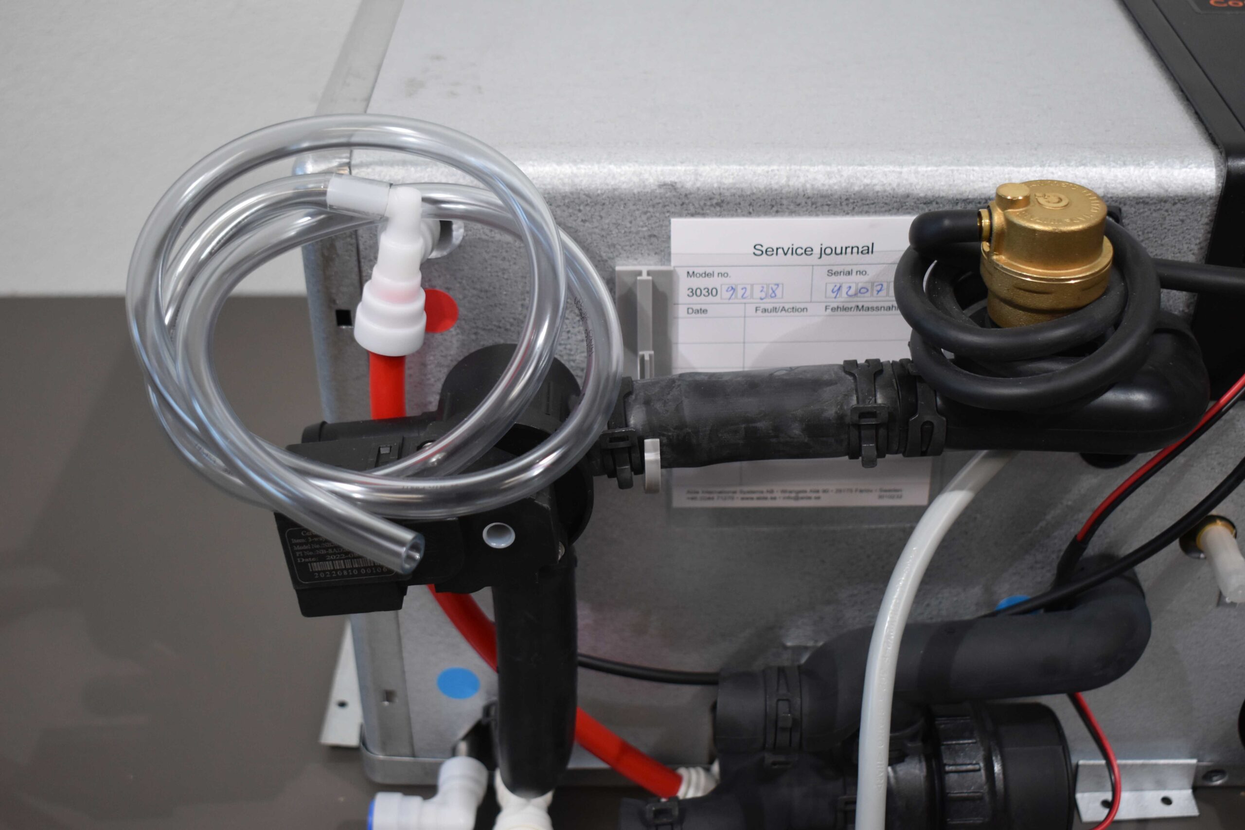 Alde Heizung Compact 3030 Plus – Bild 3