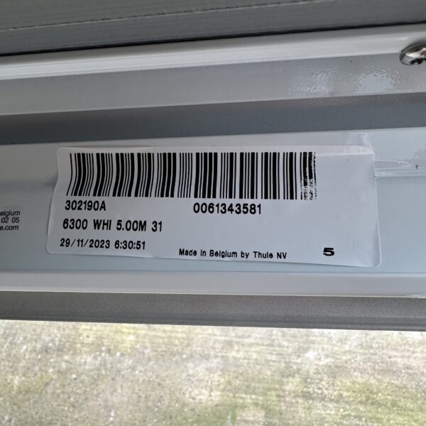 Alternative view of Thule Omnistor 6300 WHI Dachmarkise; 500cm; grau