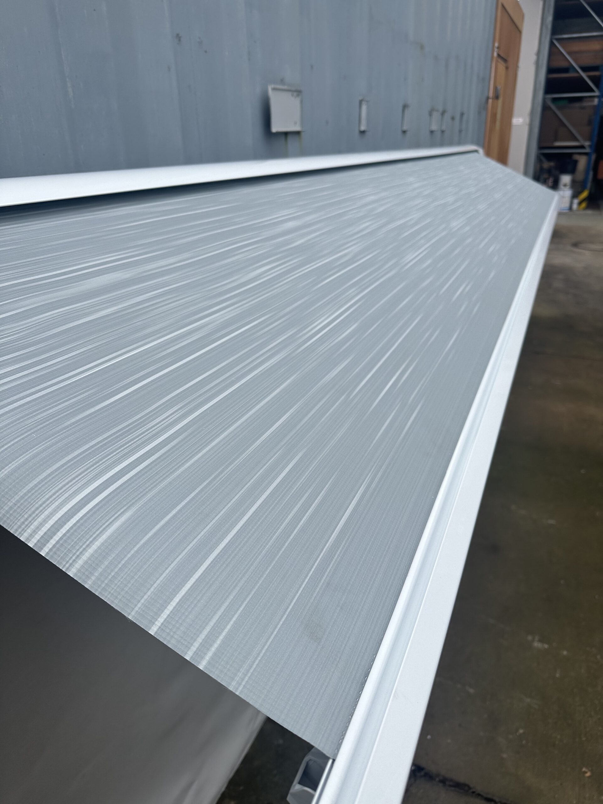 Thule Omnistor 6300 WHI Dachmarkise 400cm weiß – Bild 4