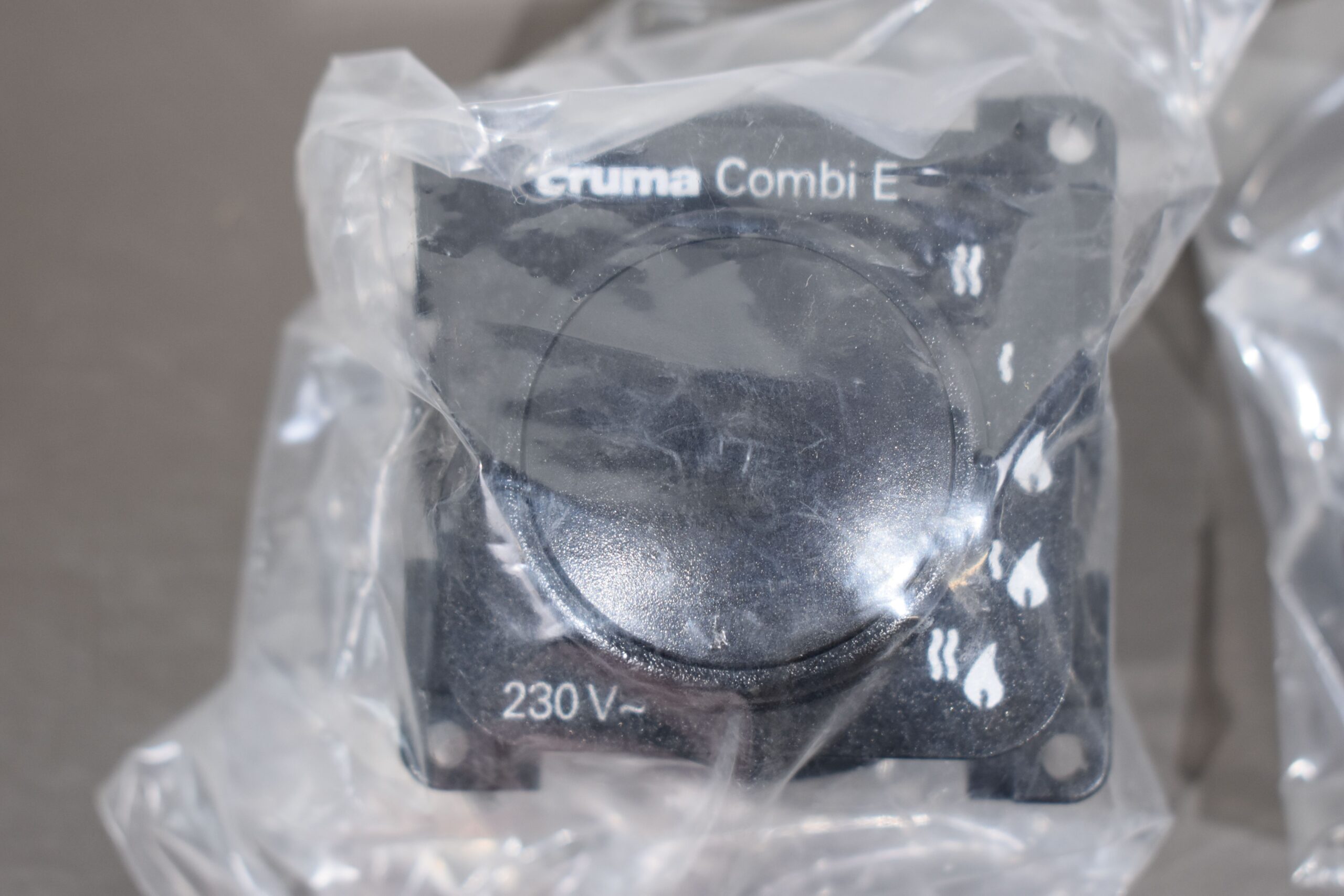 Truma Bedienteil CP Classic Combi E – Bild 3