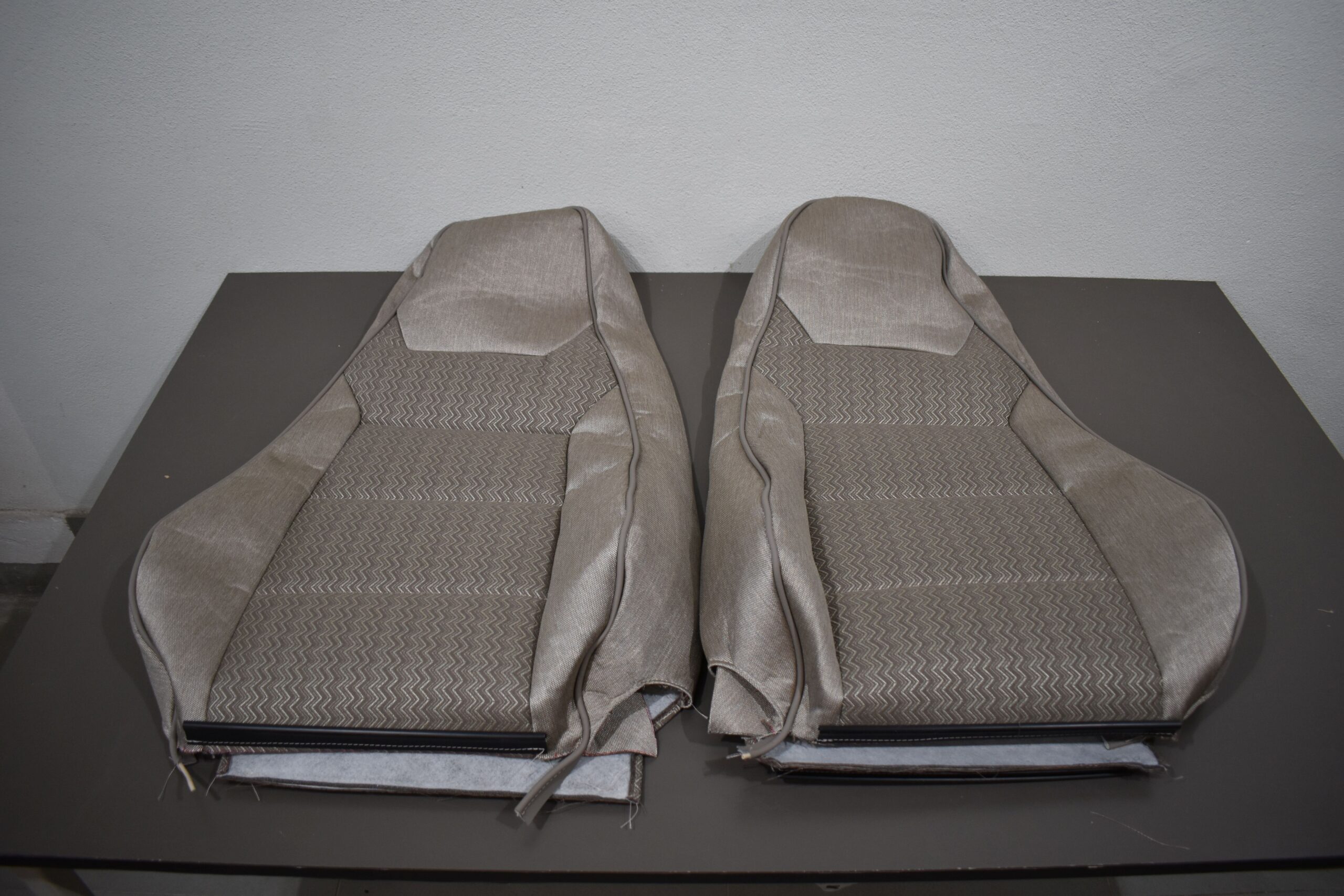 Hymer Sitzbezug-Set Fahrer und Beifahrer – Bild 6