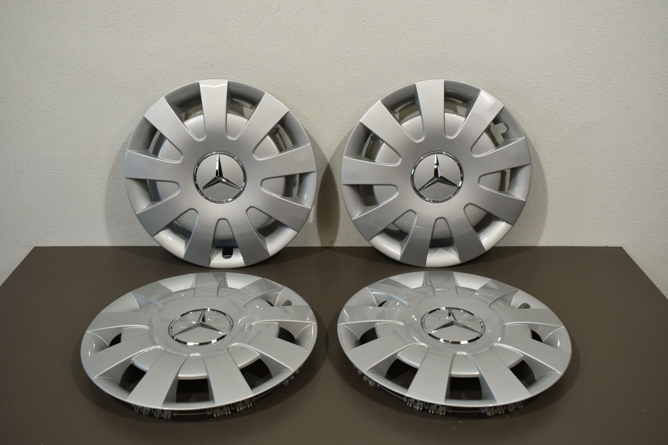 Original 4 Radkappen Radblenden 16 Zoll; grau; Mercedes – Bild 2