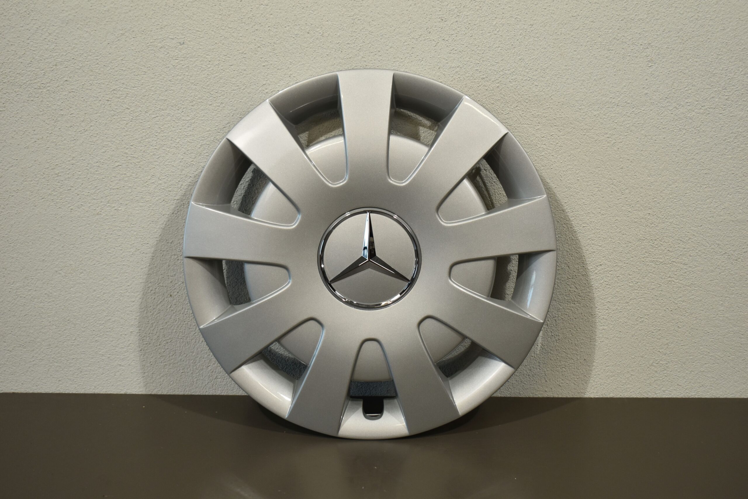 Original Radkappe Radblende 16 Zoll; grau; Mercedes – Bild 2