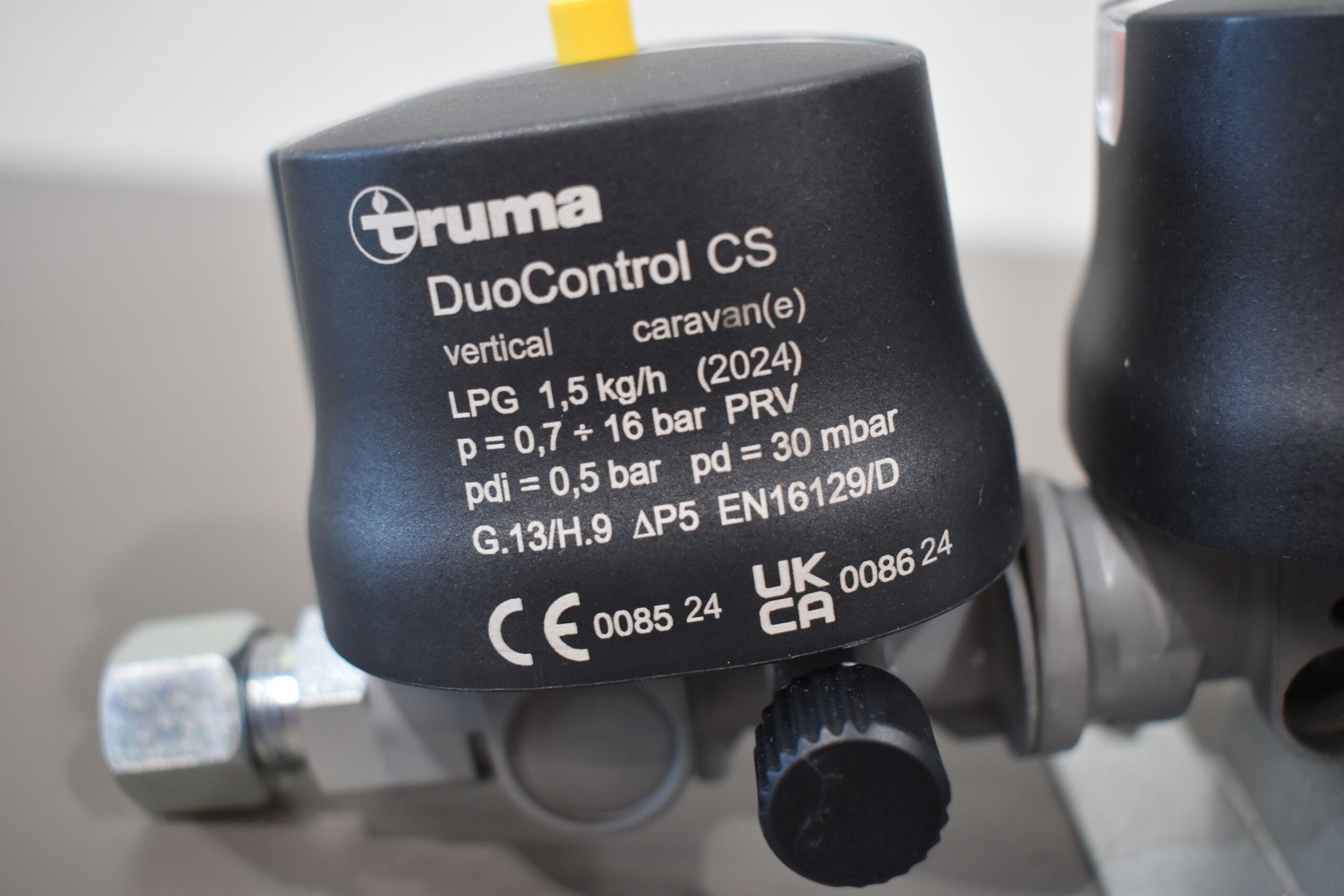 Truma Gasdruckregler Duo Control CS-Vertikal 10 GV 6 – Bild 4