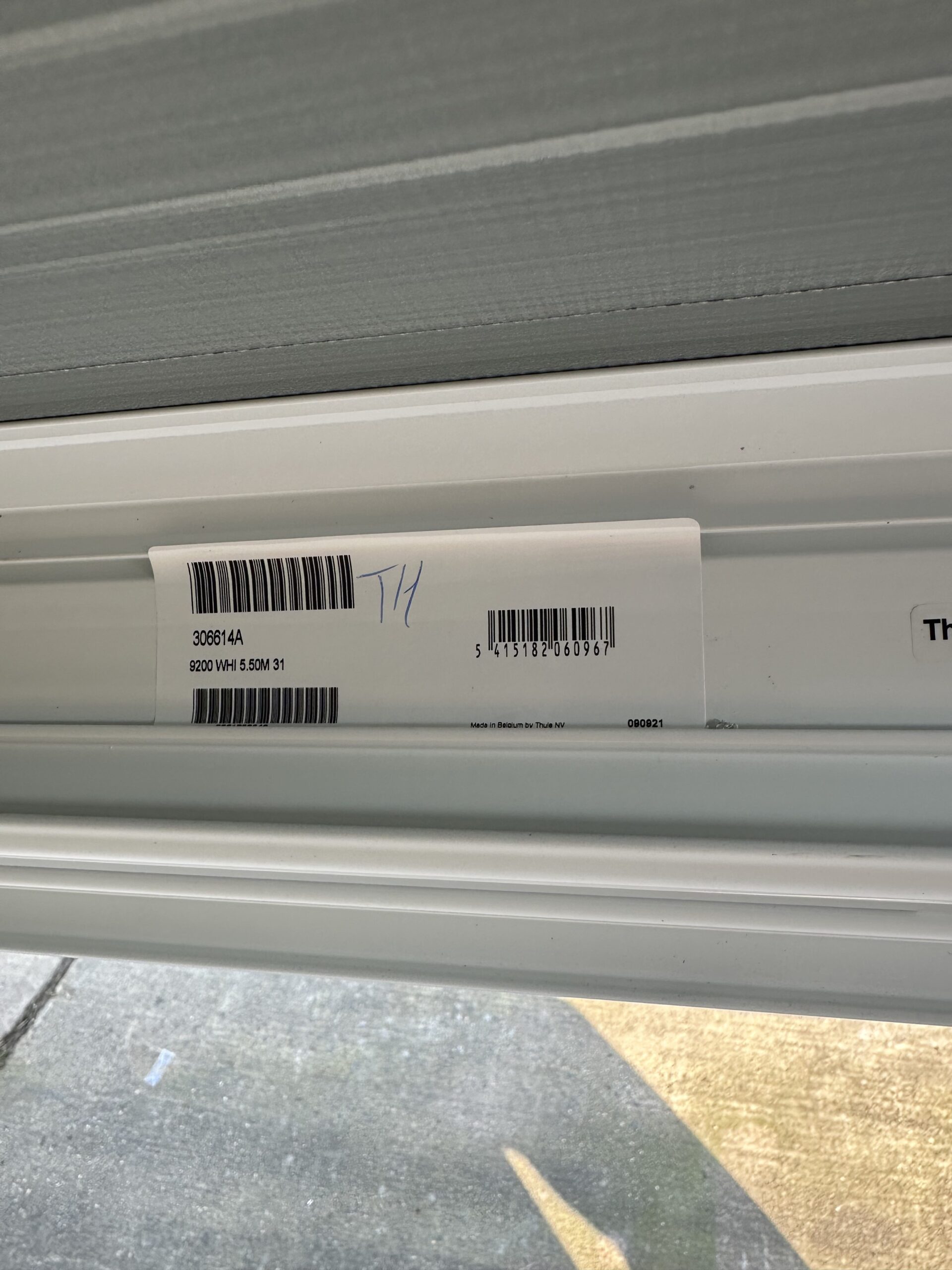 Thule Omnistor 9200 WHI Dachmarkise 550cm weiß – Bild 3