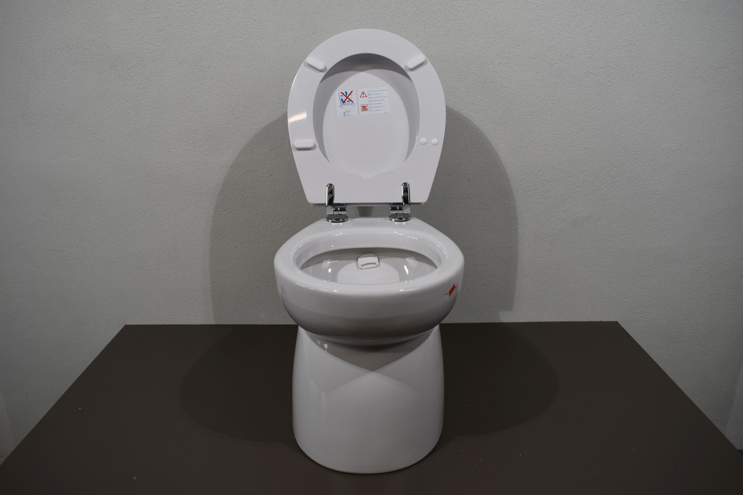 Zerhacker - Toilette Marine AB Silent für Wohnmobil – Bild 4