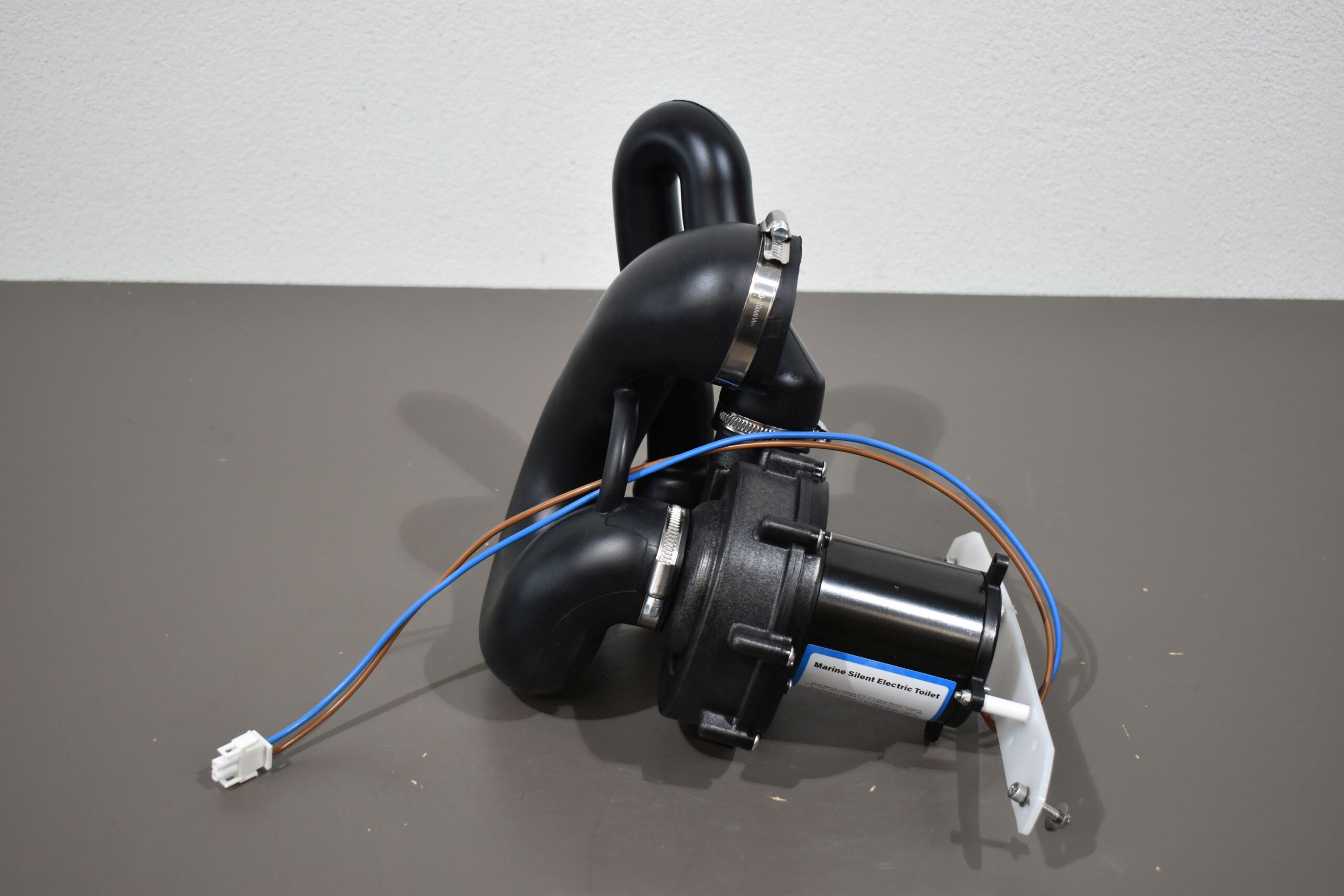 Albinus Zerhacker für Wohnmobil Toilette Marine AB Silent – Bild 6