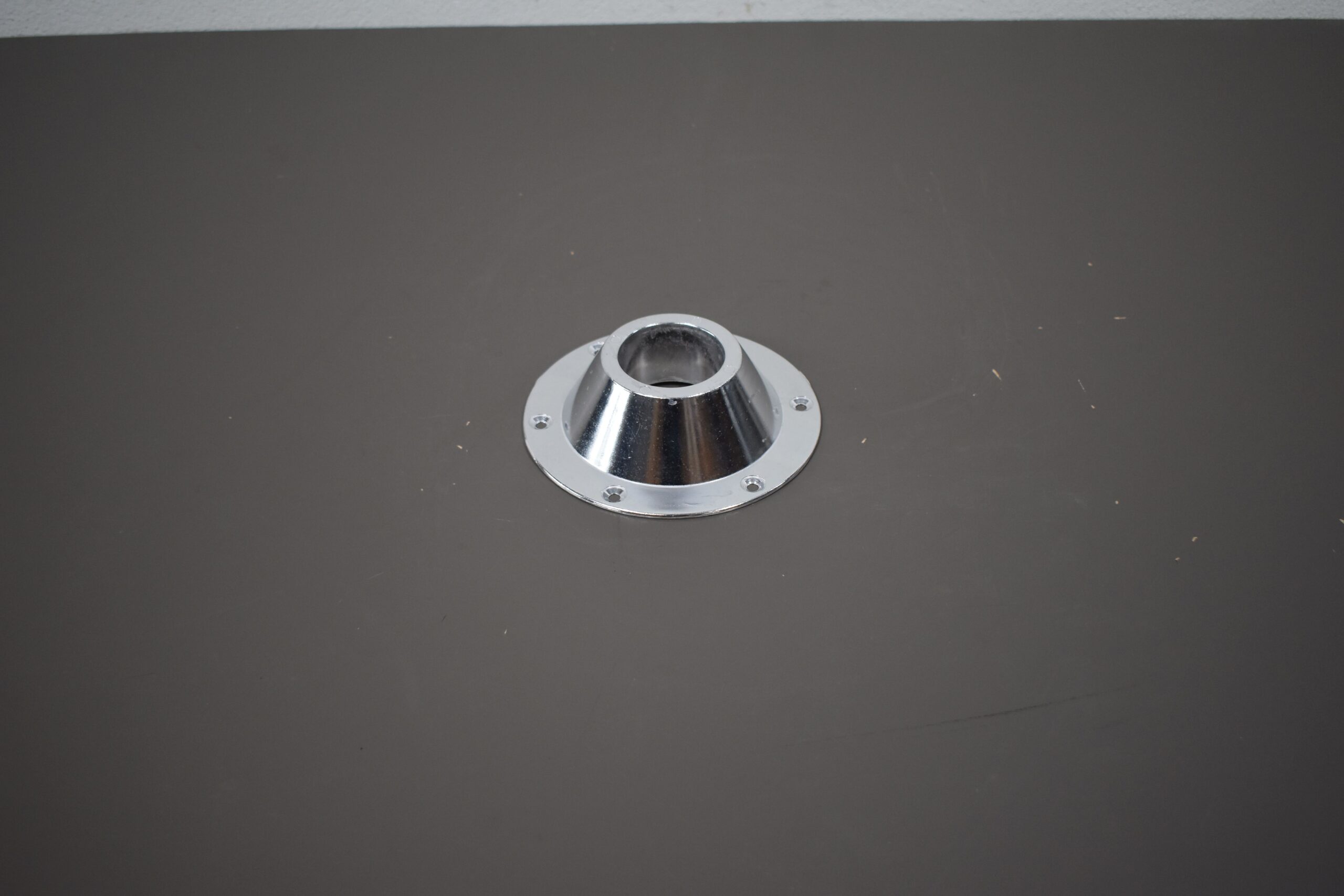 Tischsockel / Tischrosette für Stecktischfuß