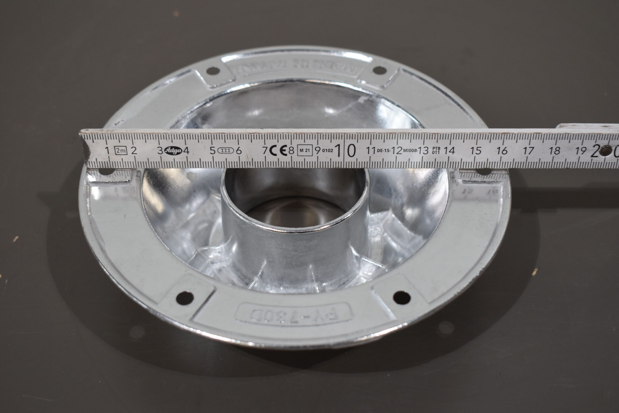 Tischsockel / Tischrosette für Stecktischfuß – Bild 6