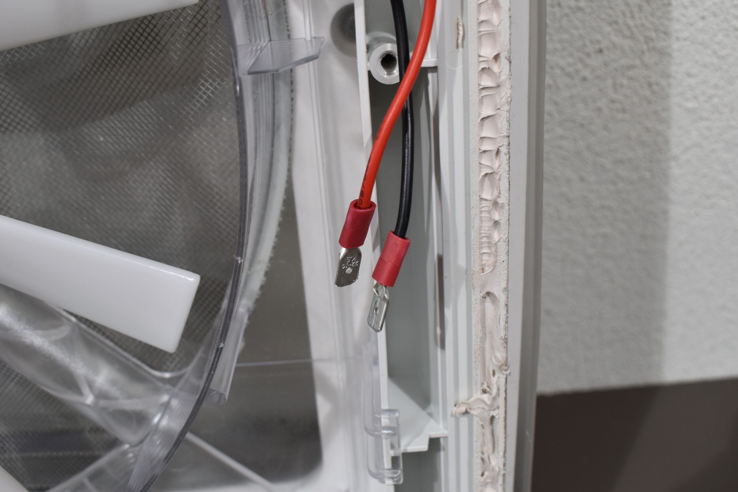 Thule Dachhaube mit 12 Volt Ventilator; an Bastler – Bild 6