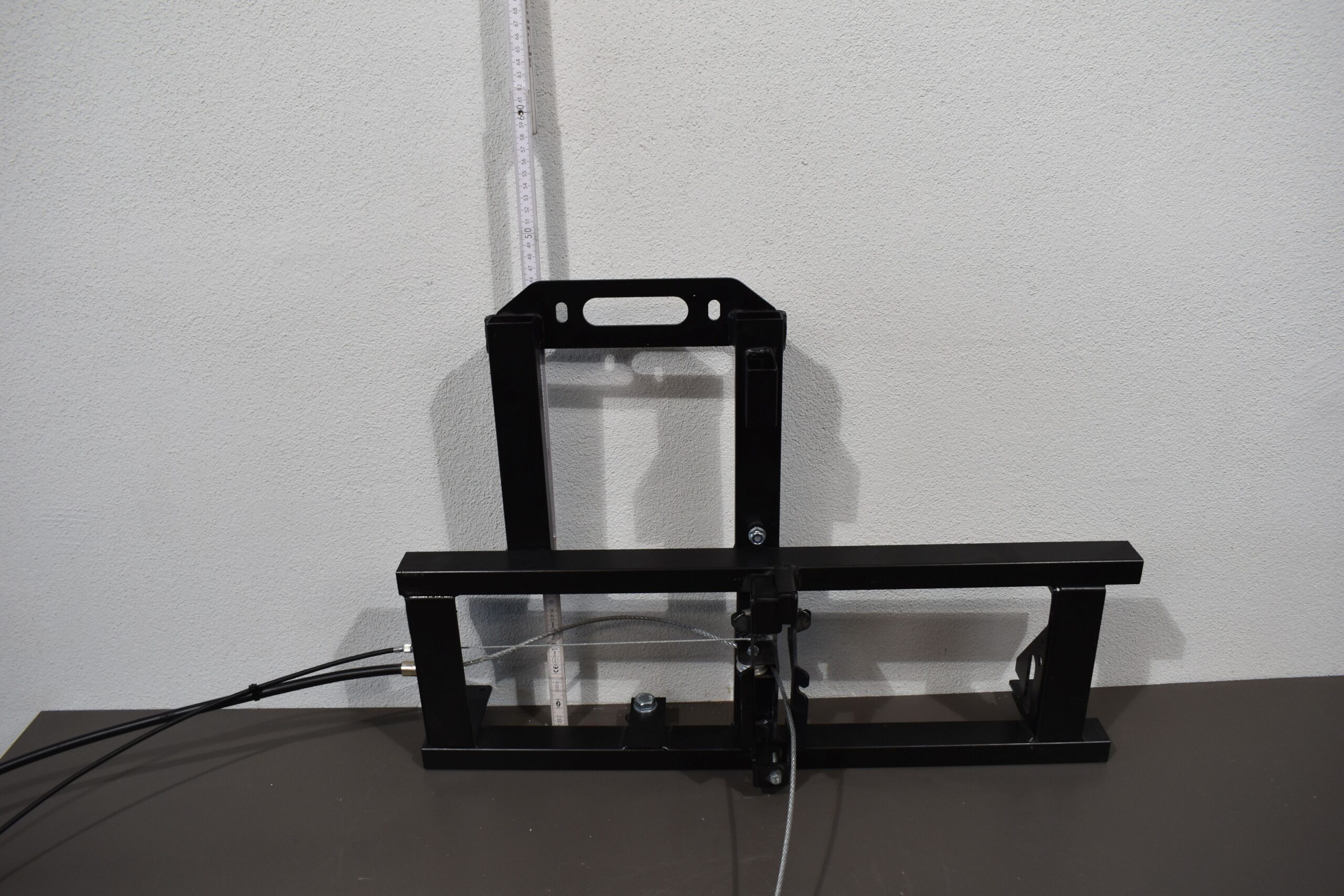 Reserverad Halterung mit Seilzug – Bild 11