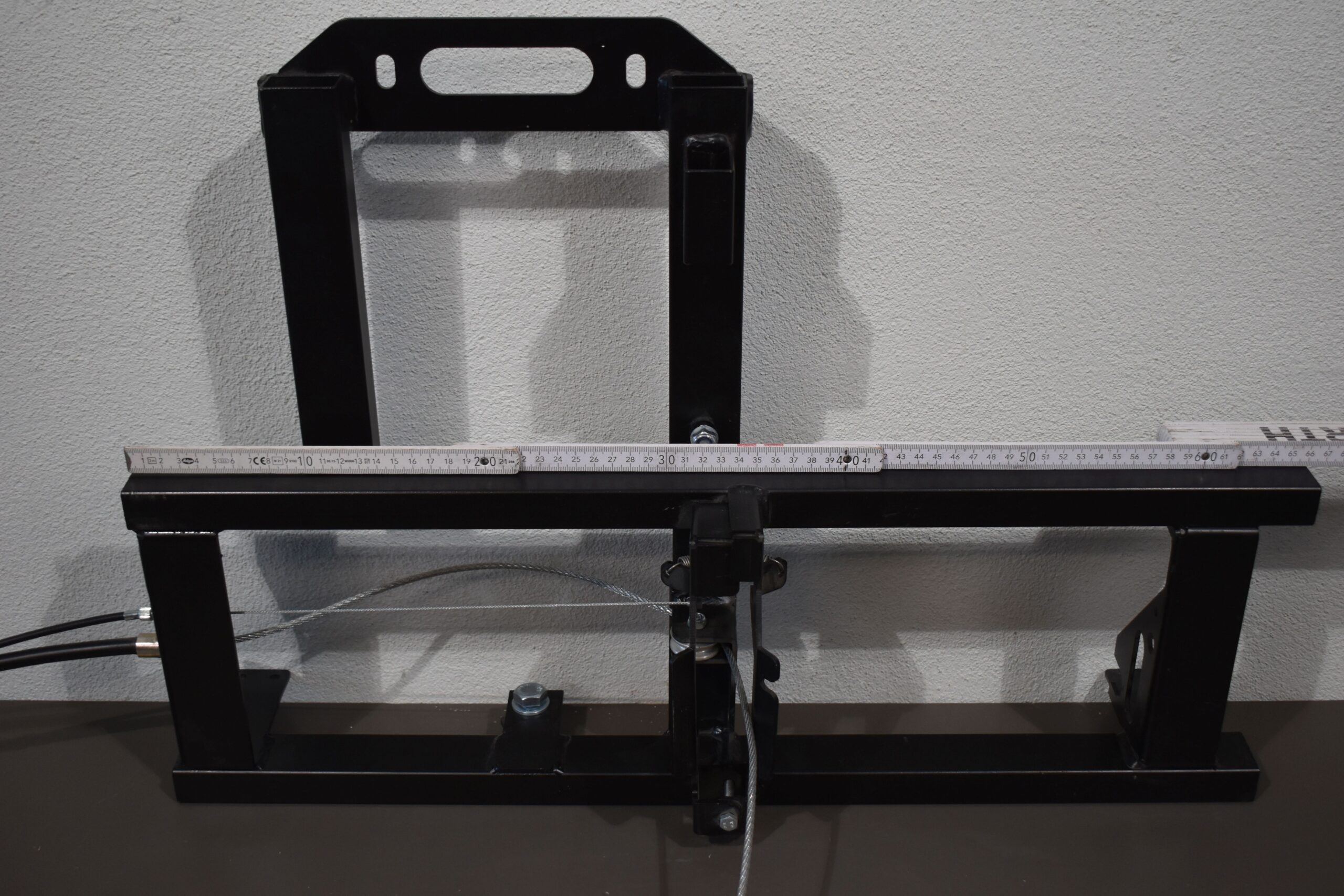 Reserverad Halterung mit Seilzug – Bild 13