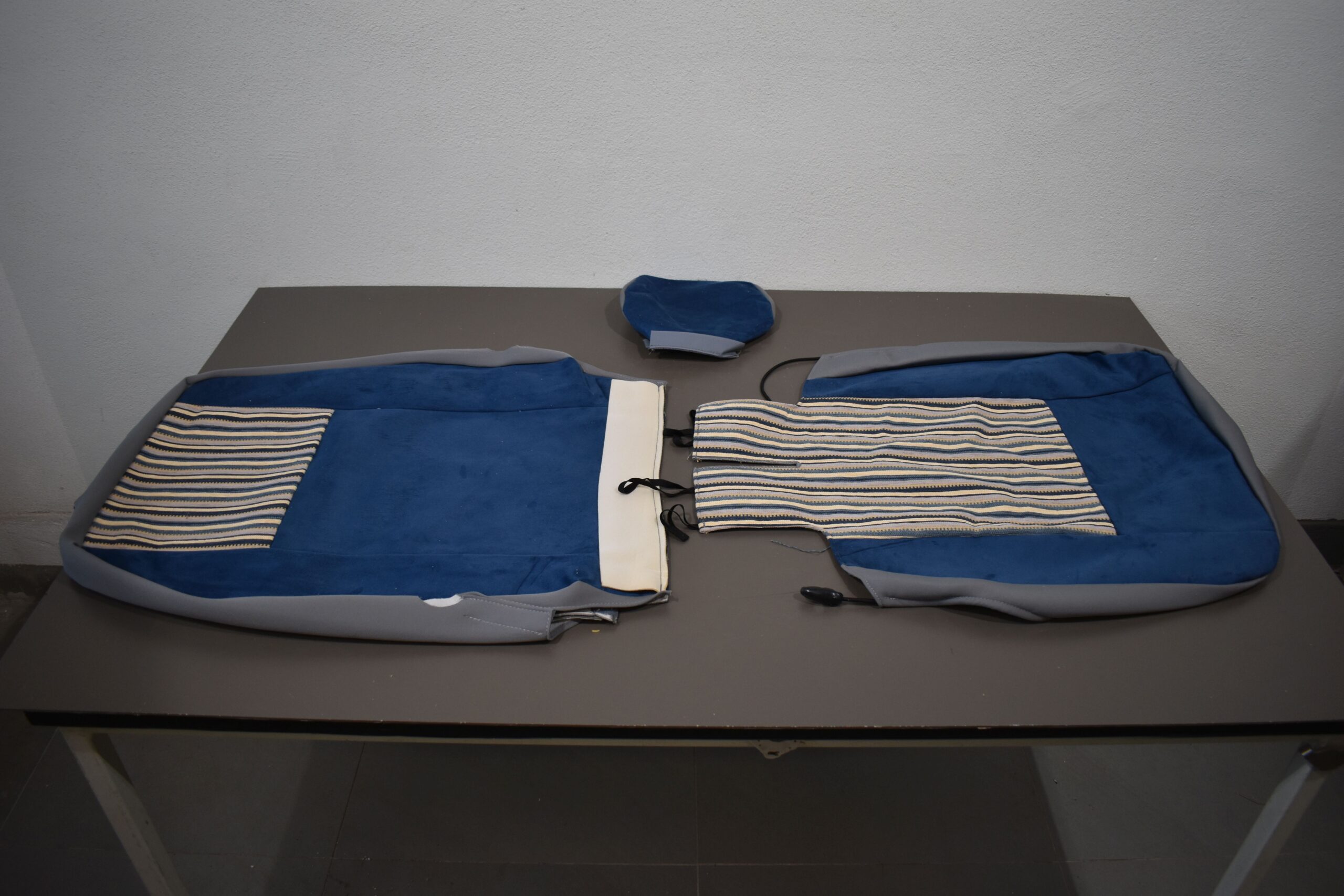 Sitzbezug Satz Fahrerhaus rechts / links; ,,Lagano" – Bild 3