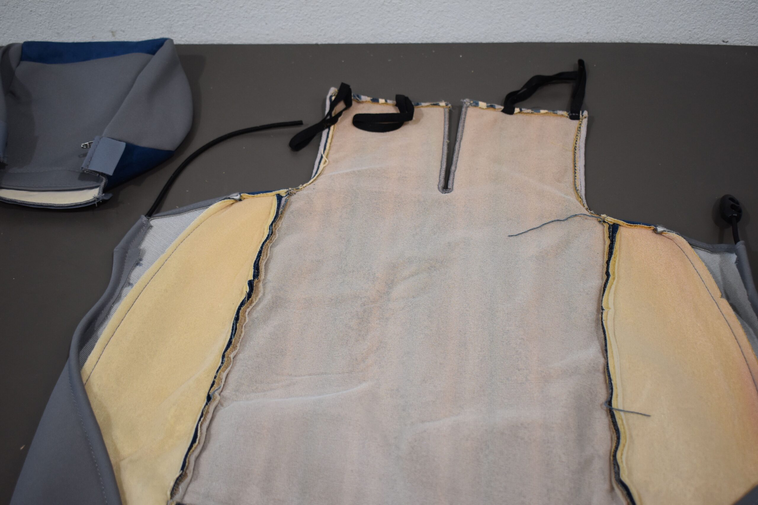 Sitzbezug Satz Fahrerhaus rechts / links; ,,Lagano" – Bild 5