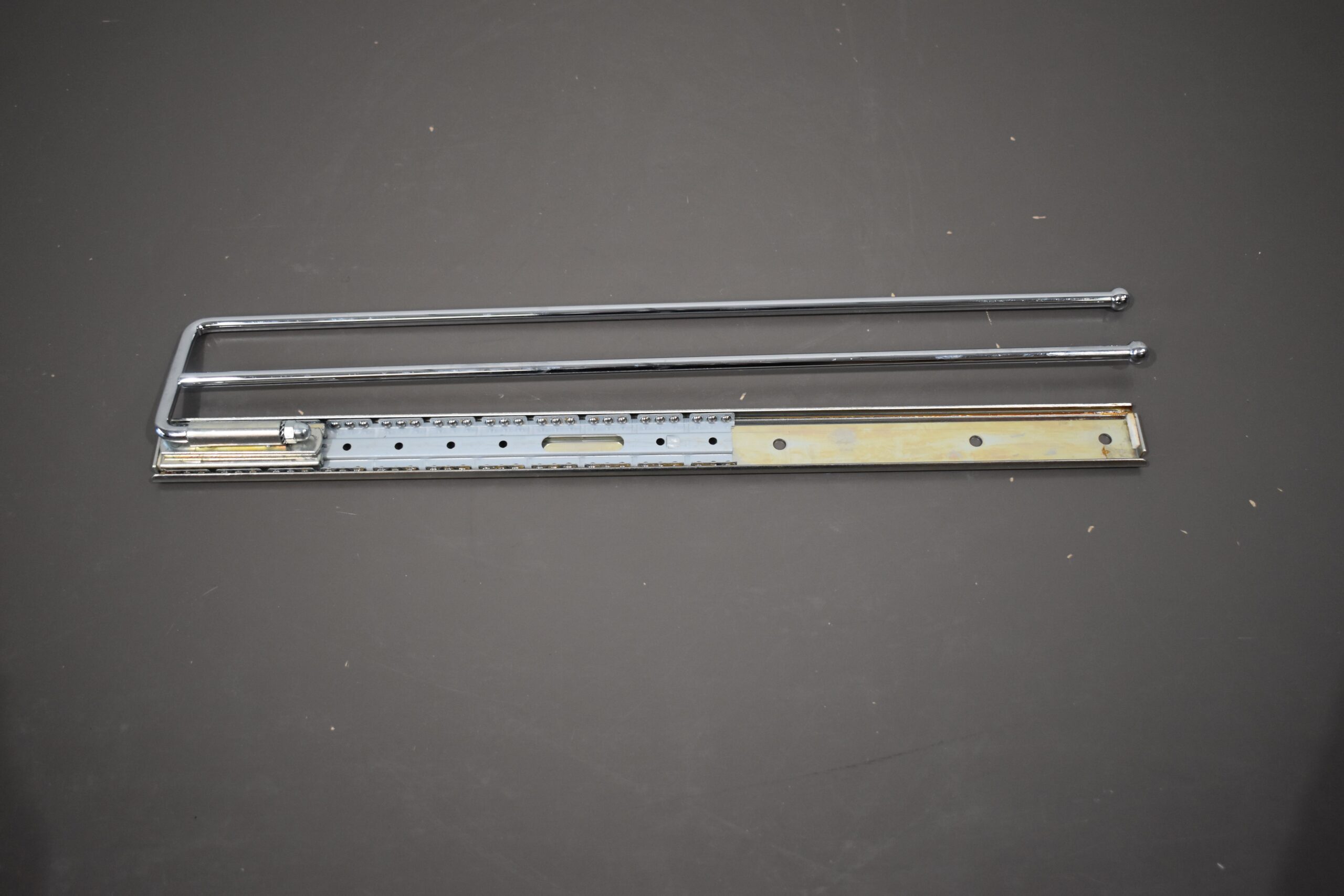 Häfele Handtuchhalter ausziehbar – Bild 3