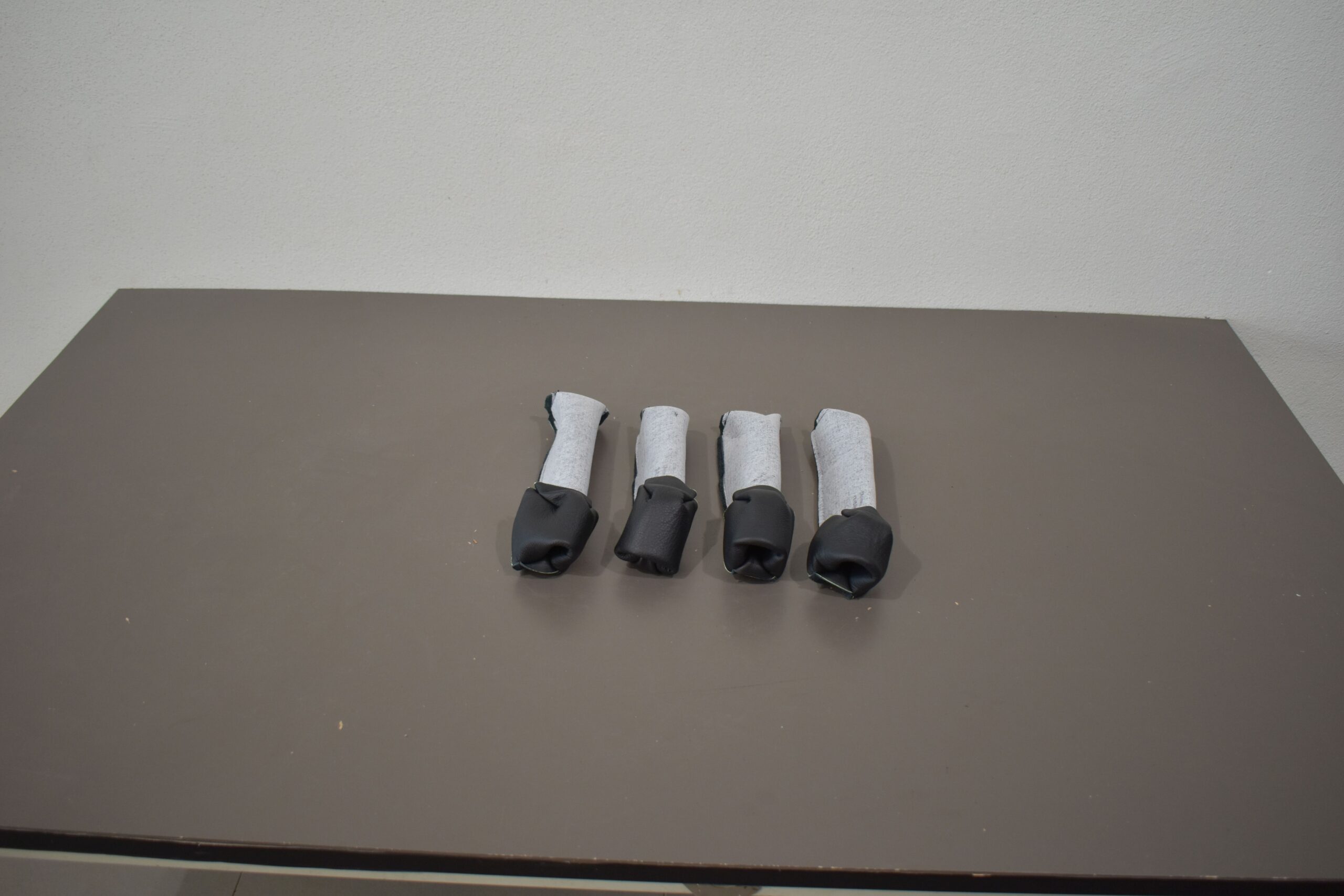 4 teilige Armlehnen Bezug FS / BFS Flair; schwarz